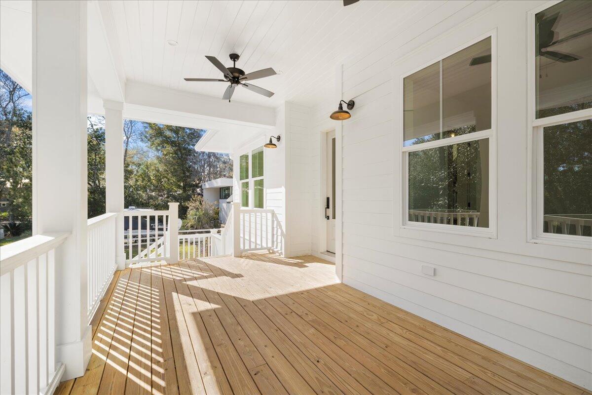 MAGNOLIA BEACH - Residential