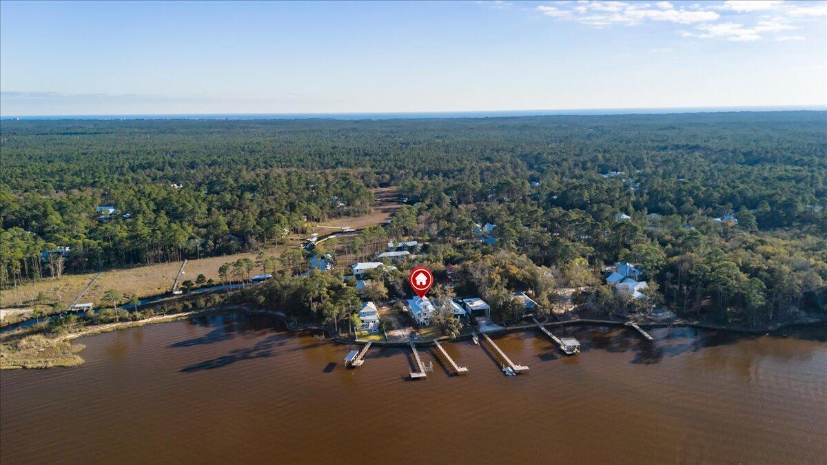 MAGNOLIA BEACH - Residential