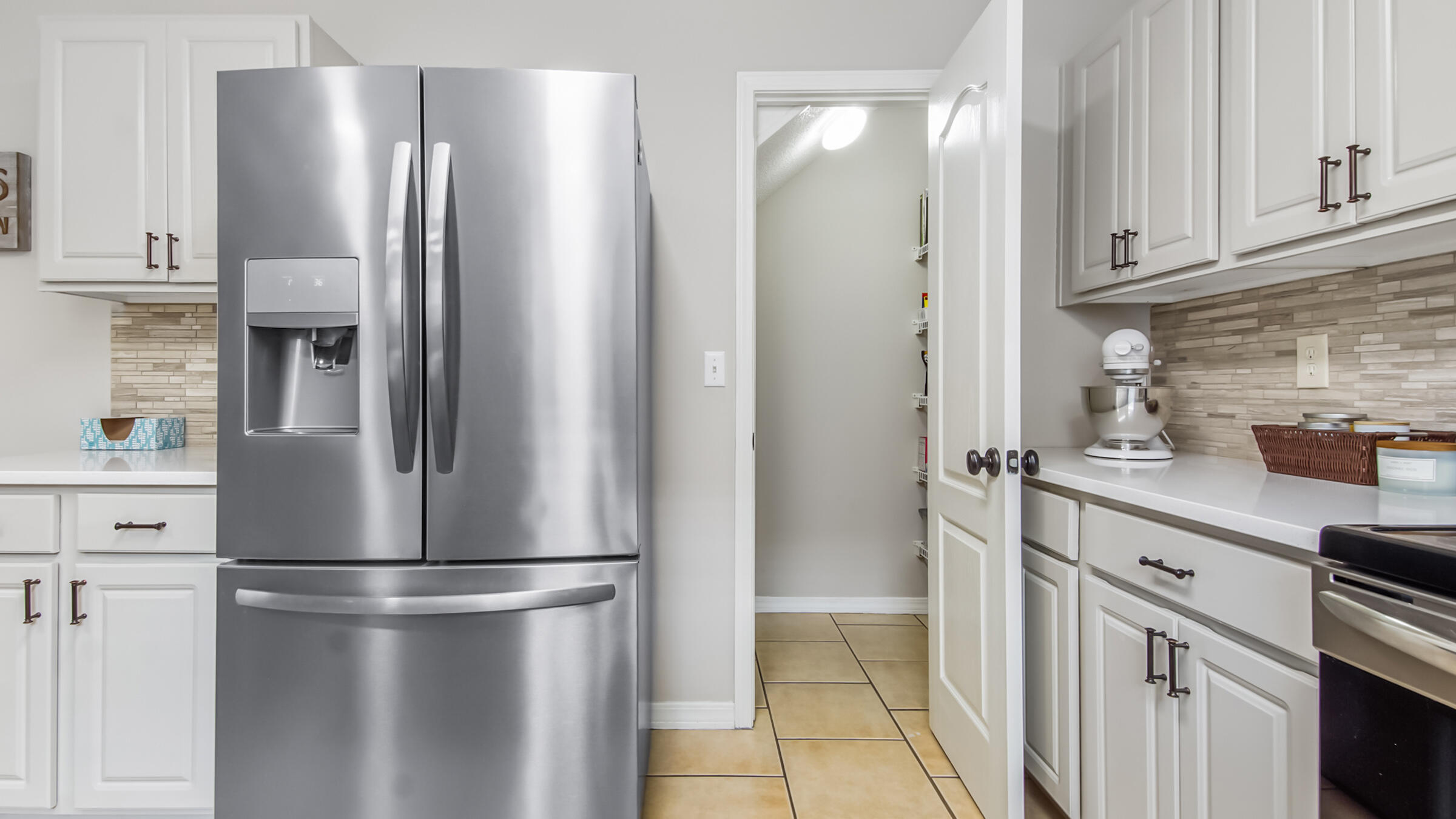 EMERALD LAKES PH 3 - Residential