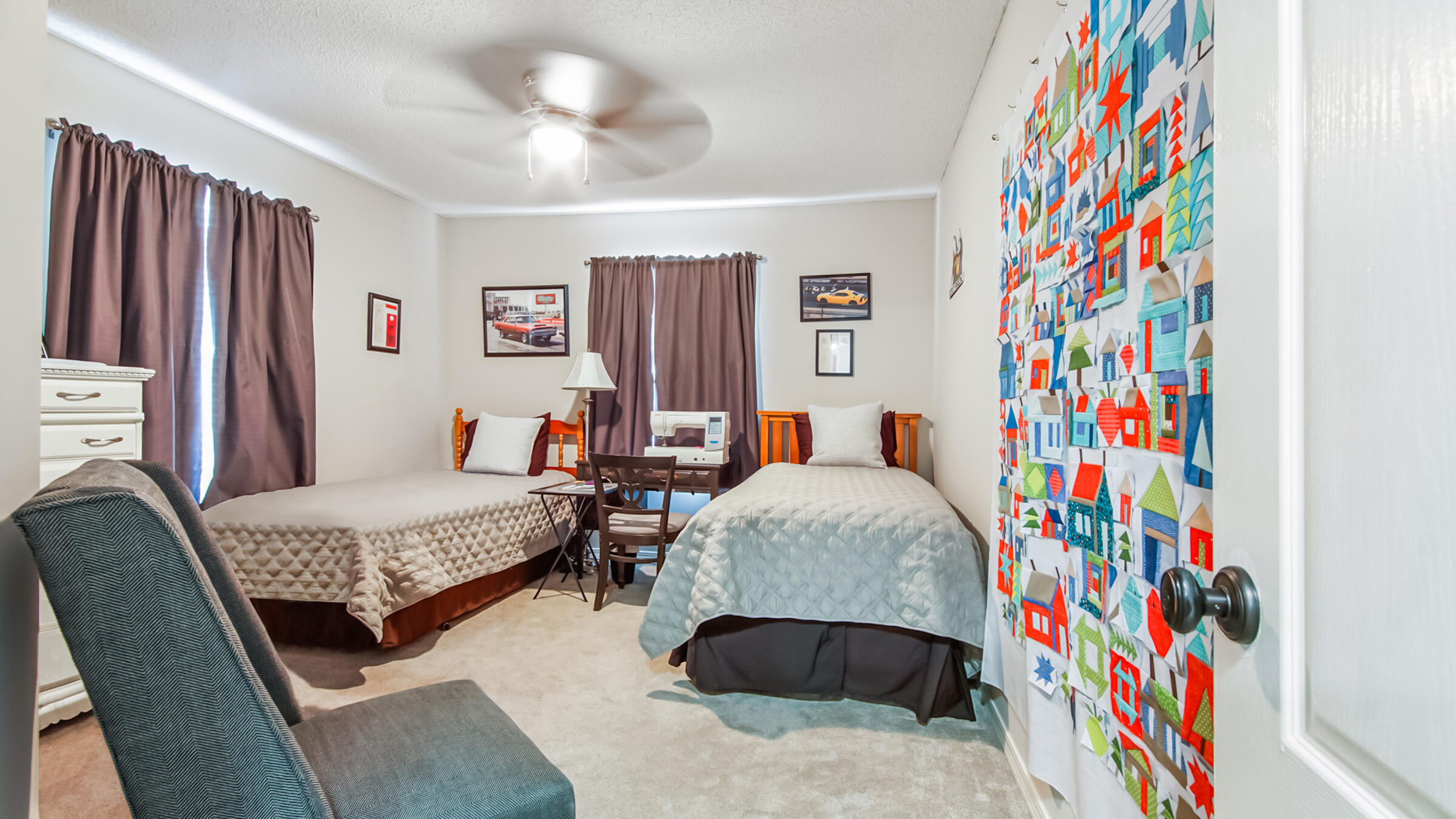 EMERALD LAKES PH 3 - Residential