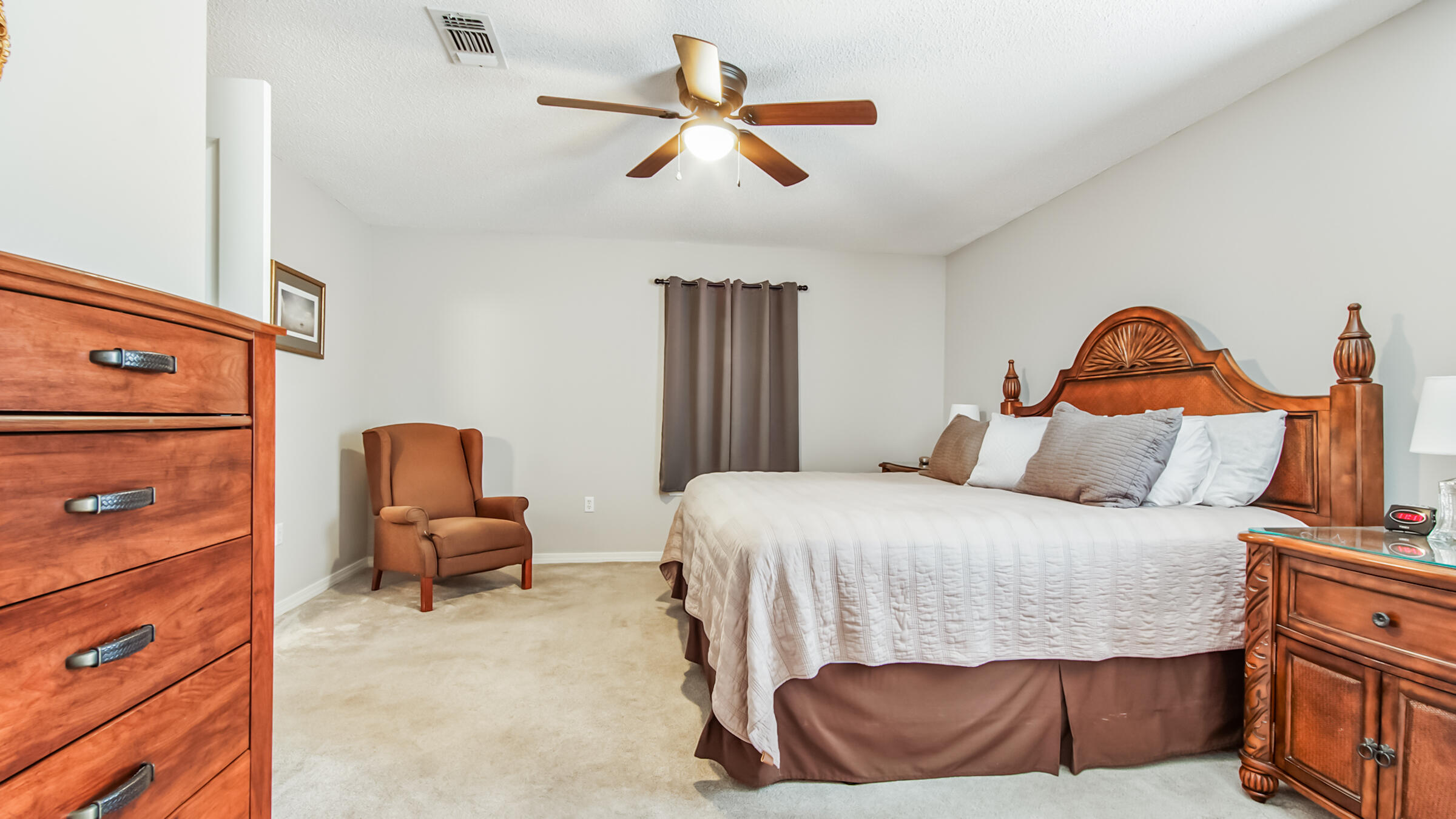 EMERALD LAKES PH 3 - Residential