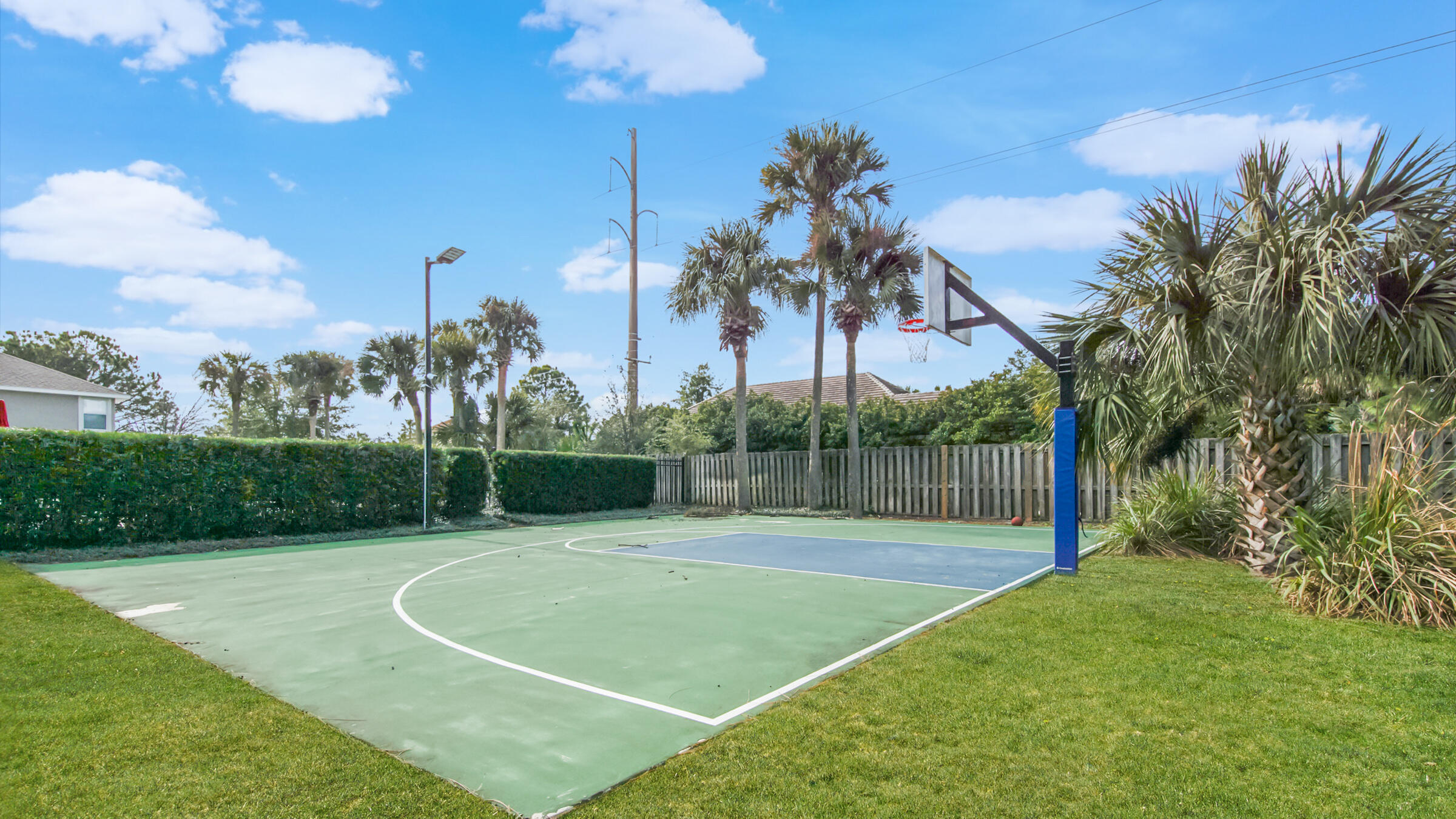 EMERALD LAKES PH 3 - Residential