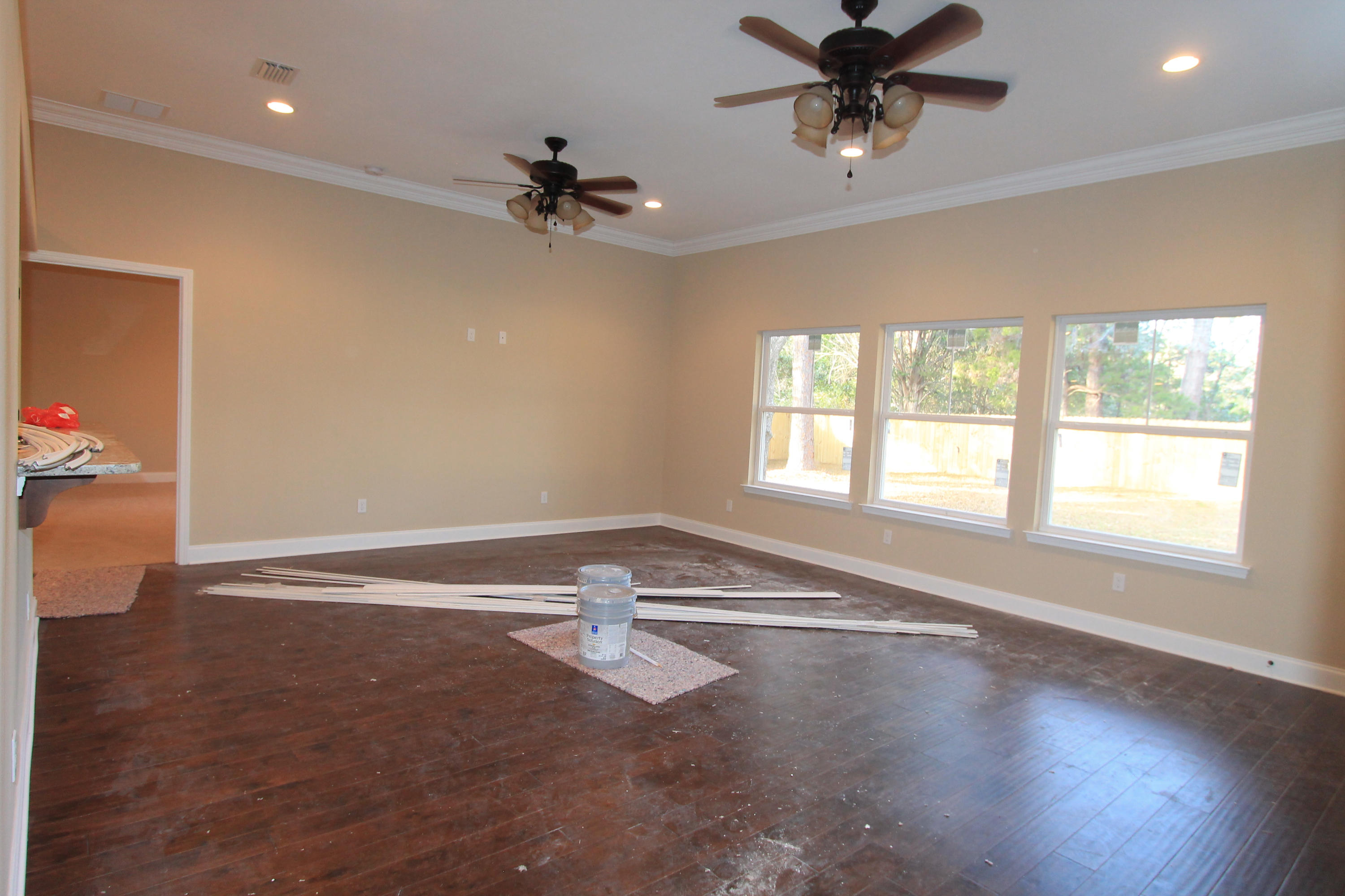 COLONIAL HEIGHTS - Residential