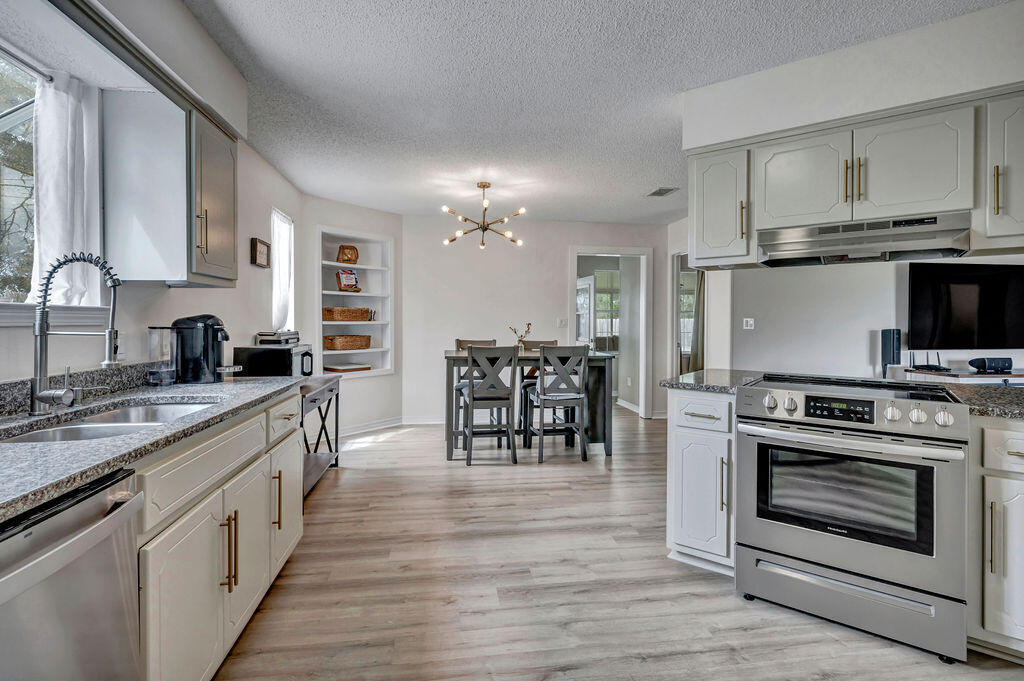 COUNTRYVIEW ESTATES 6TH ADDN PH3 - Residential