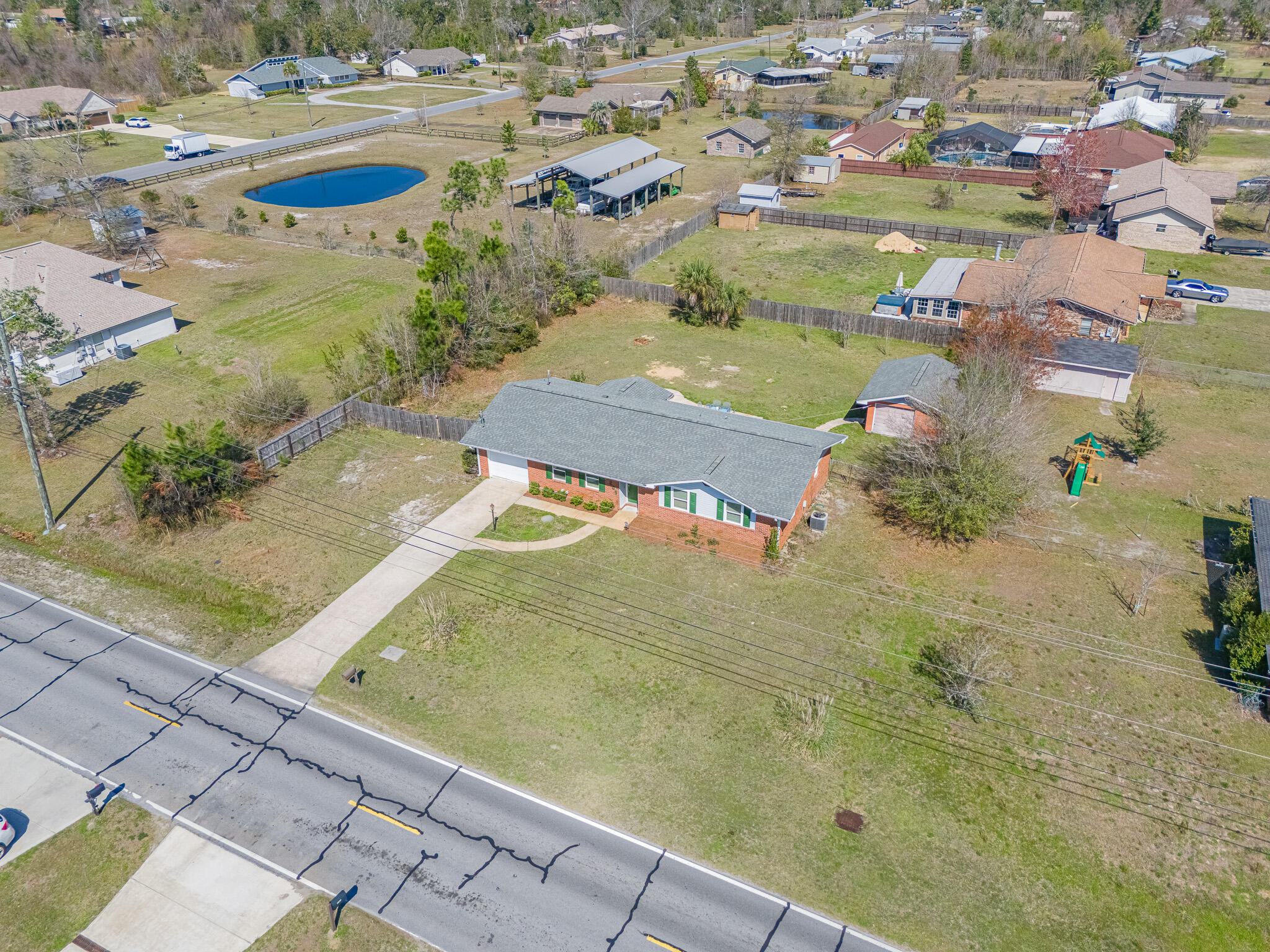 COLLEGE POINT - Residential