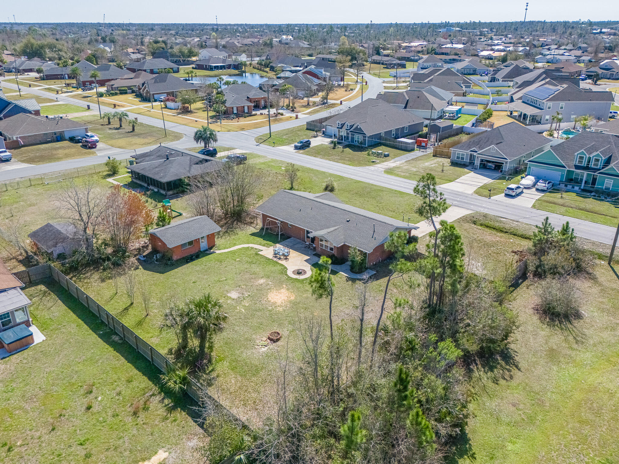 COLLEGE POINT - Residential