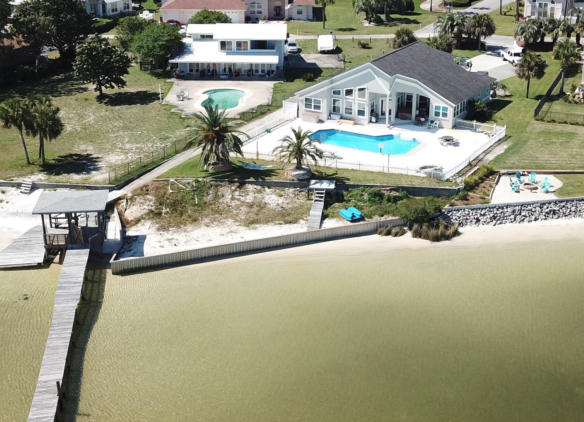 RIVIERA BEACH - Residential