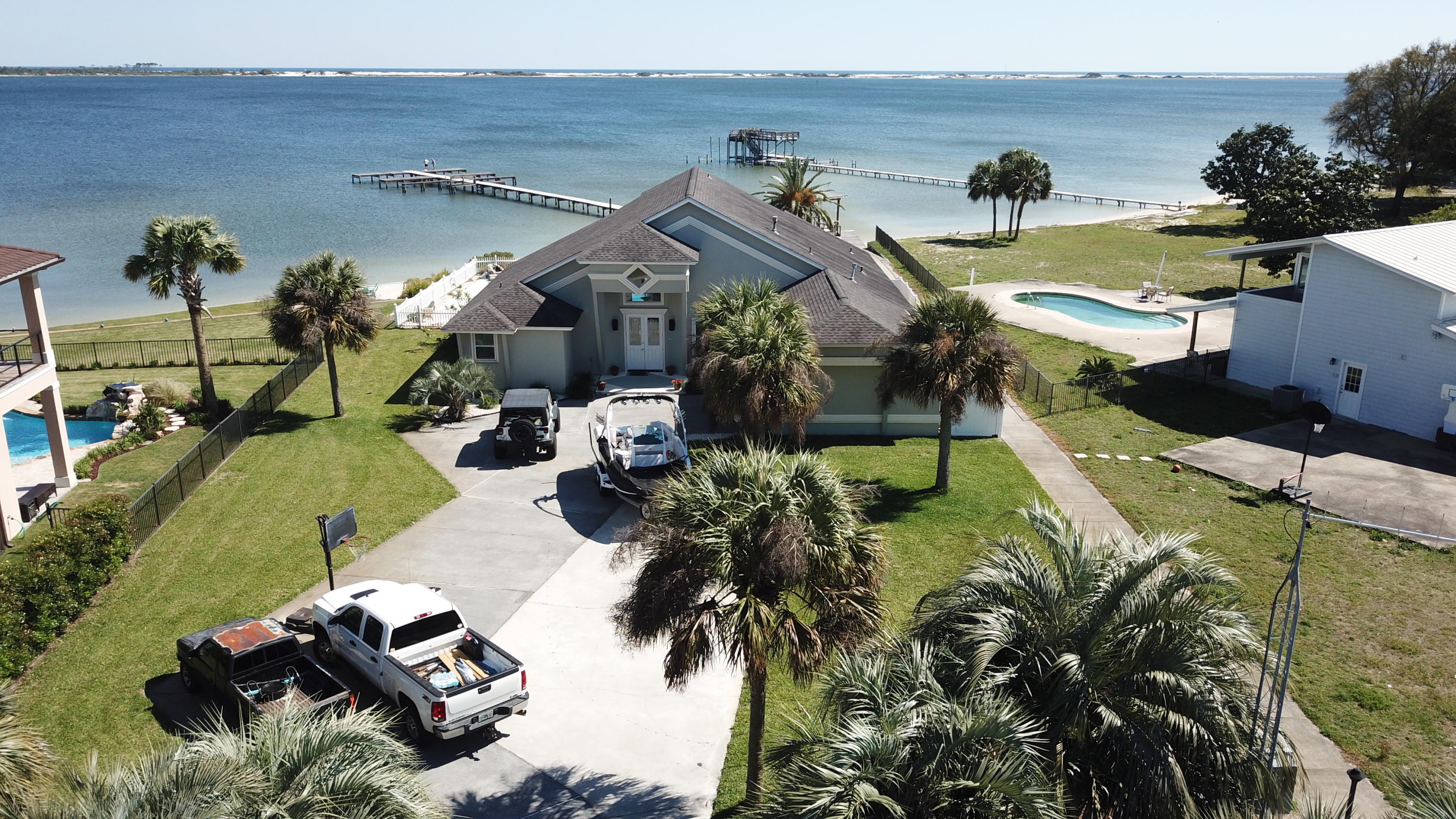 RIVIERA BEACH - Residential