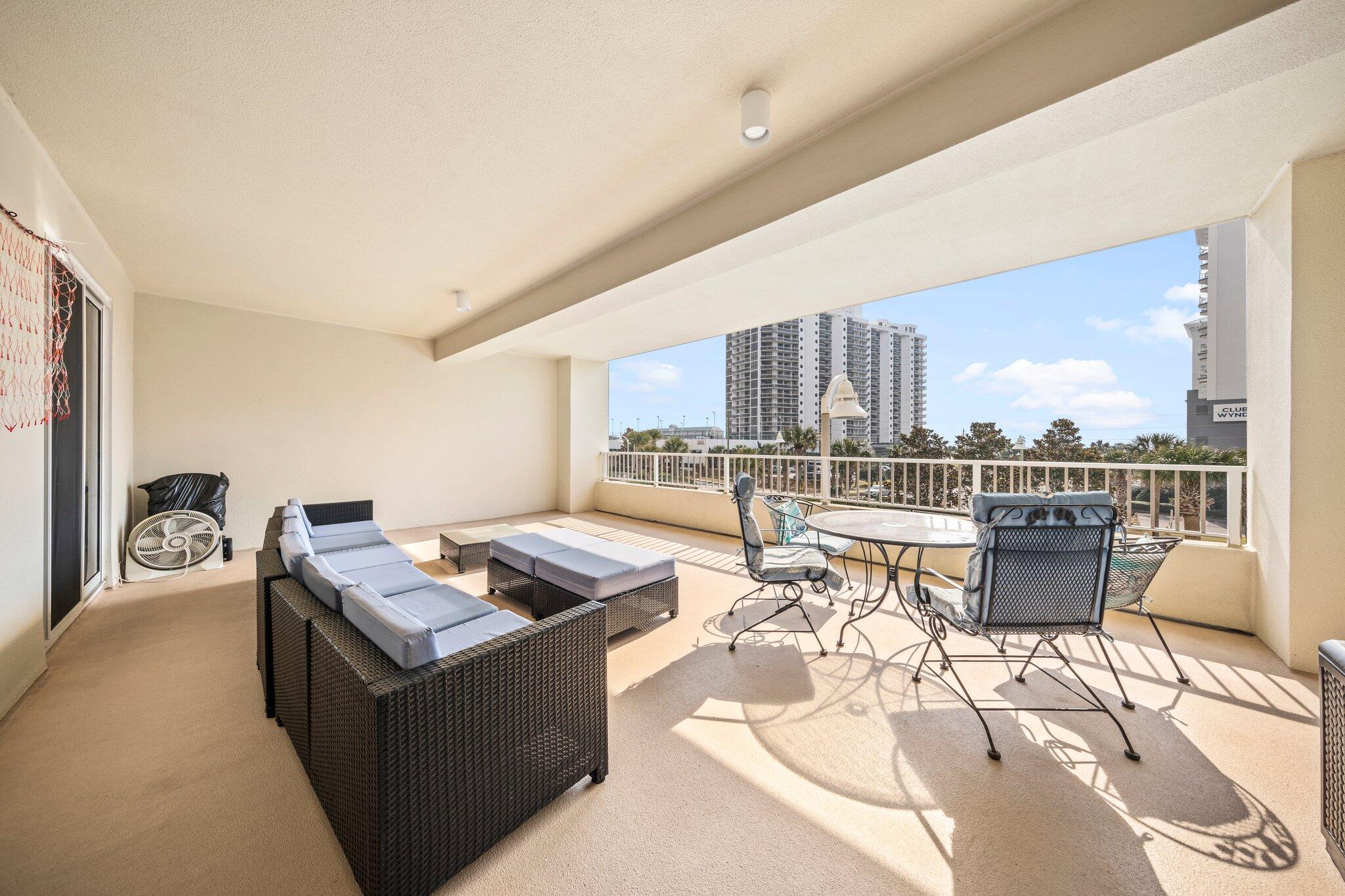ARIEL DUNES - Residential
