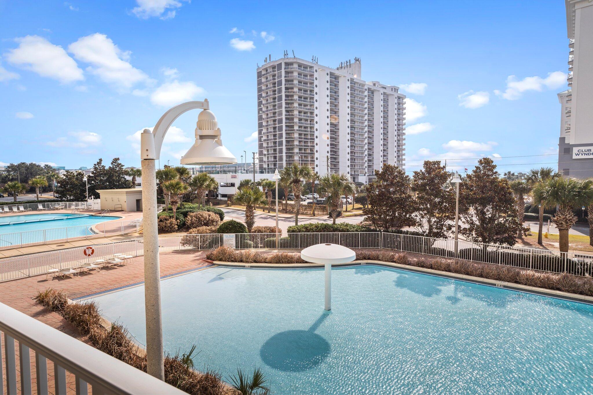 ARIEL DUNES - Residential