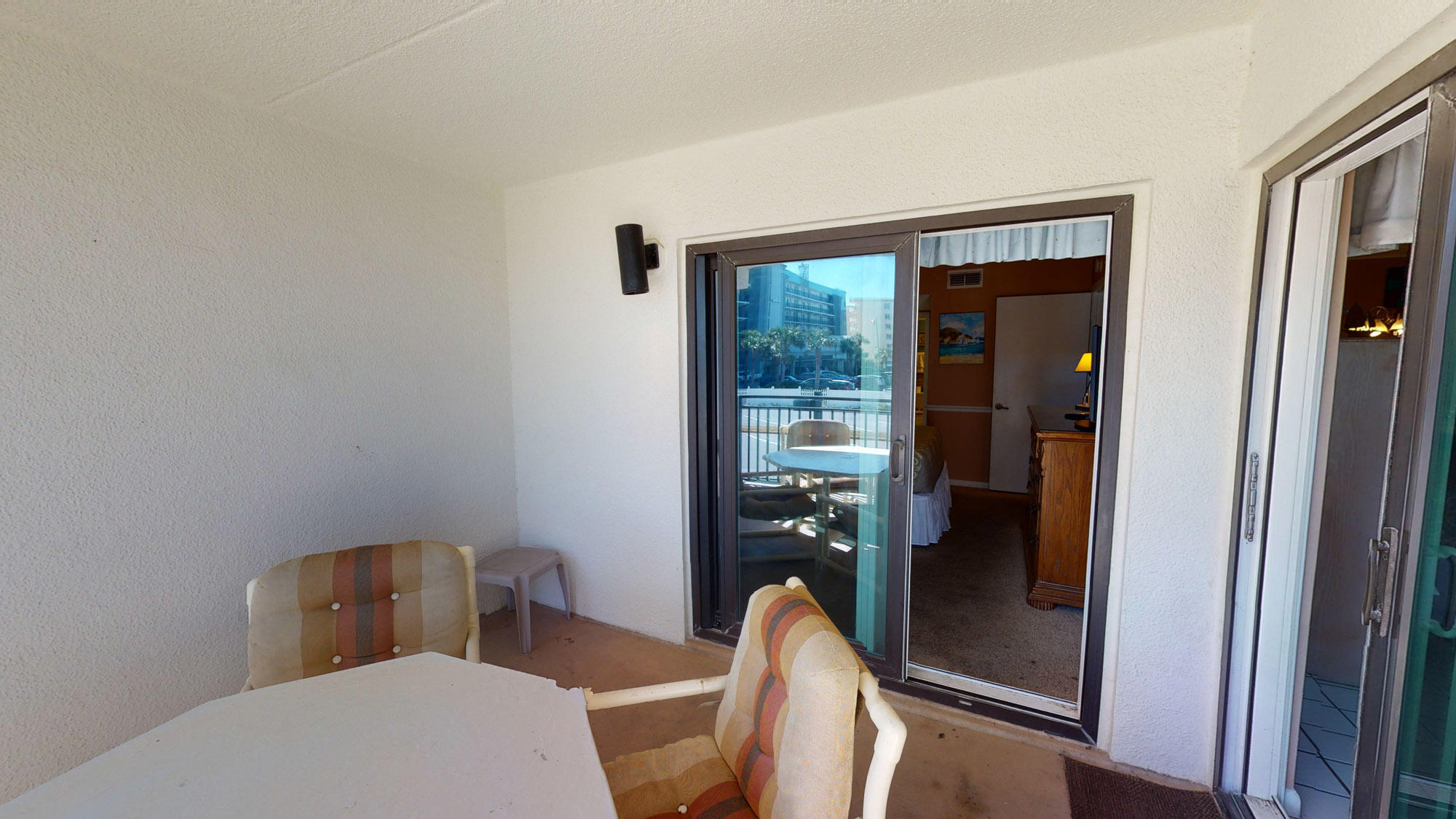 EMERALD ISLE - Residential