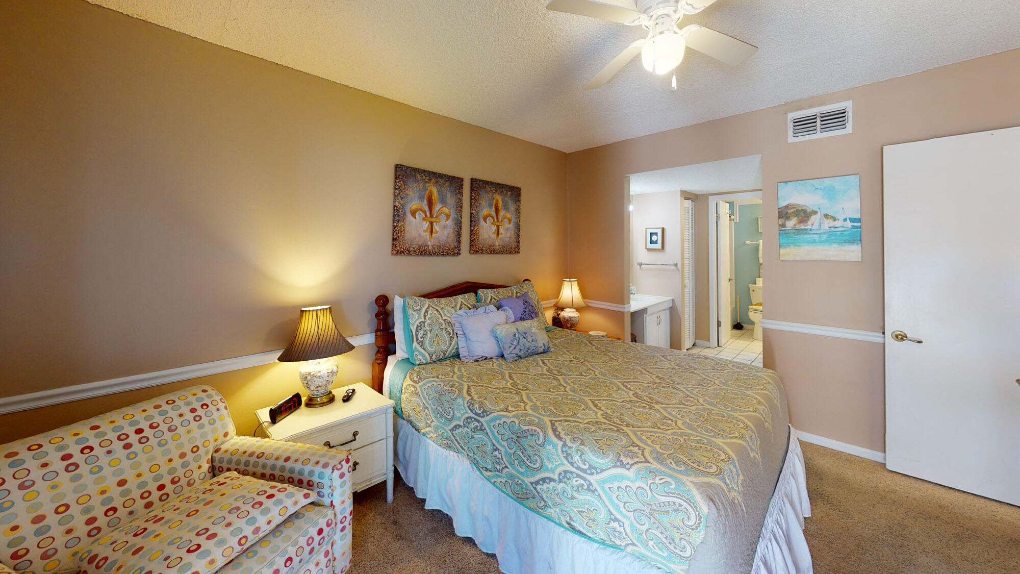 EMERALD ISLE - Residential