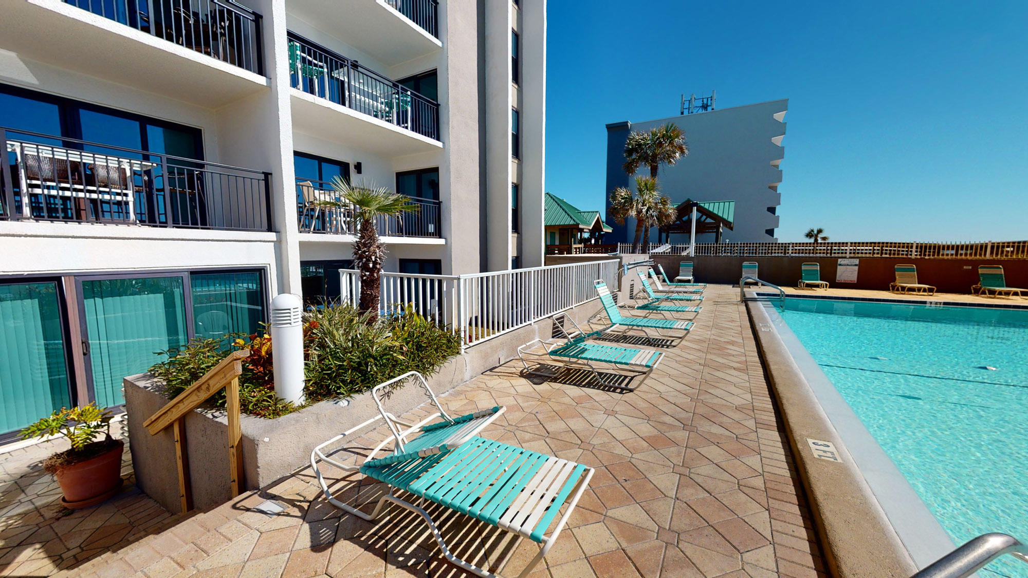 EMERALD ISLE - Residential