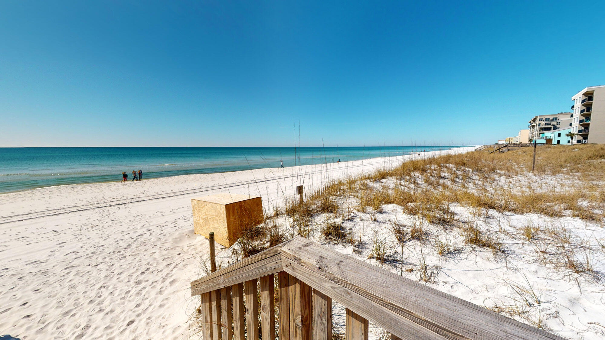 EMERALD ISLE - Residential