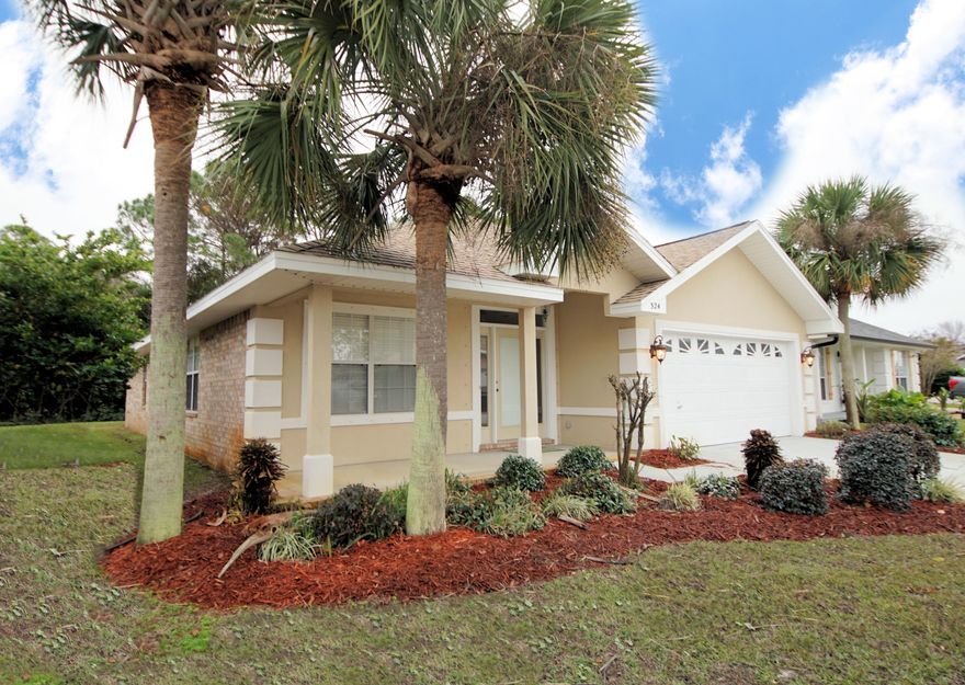Beautiful 3 bedroom, one level home located in the gated subdivision Emerald Lakes. This immaculate home would make a great starter home or it would be perfect for those desiring to downsize. This is one of the very few one level three bedroom with a bonus room homes around! Backing up to green space guarantees there will never be any back yard neighbors! Located close to al thatl the Destin Commons has to offer as well as several other shopping and restaurants nearby! What more could you want? Come see this gem today!