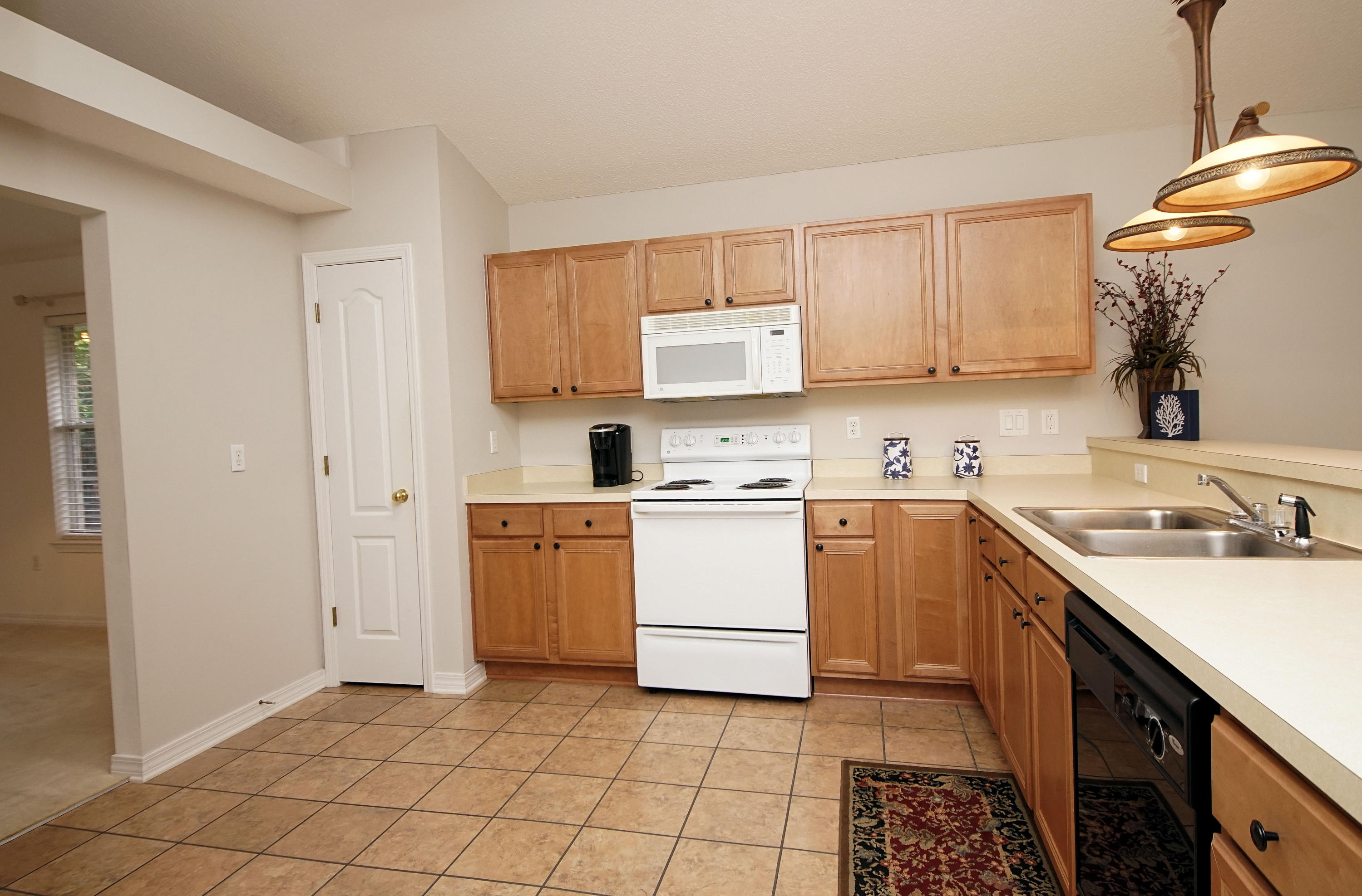 EMERALD LAKES PH 3 - Residential