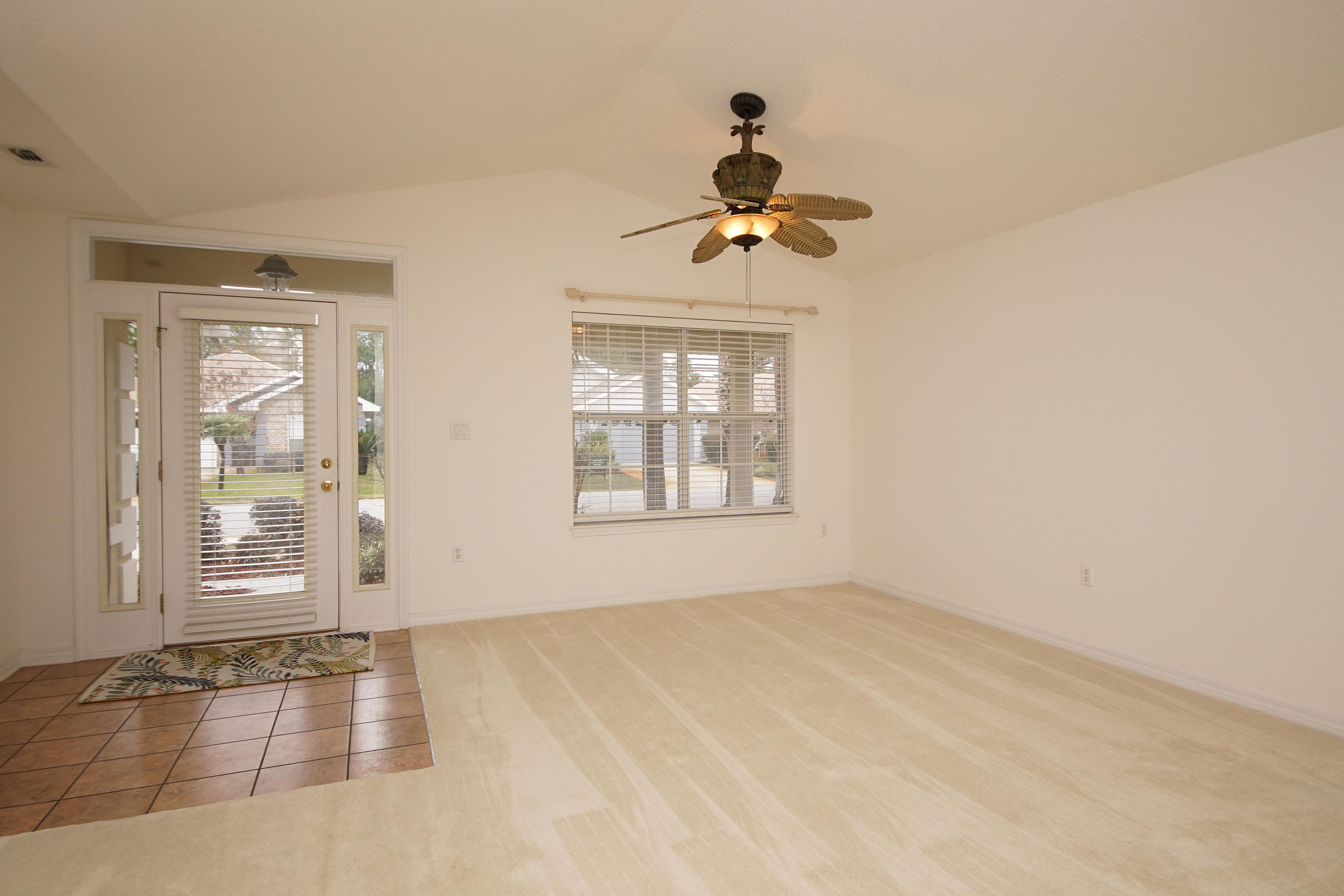 EMERALD LAKES PH 3 - Residential