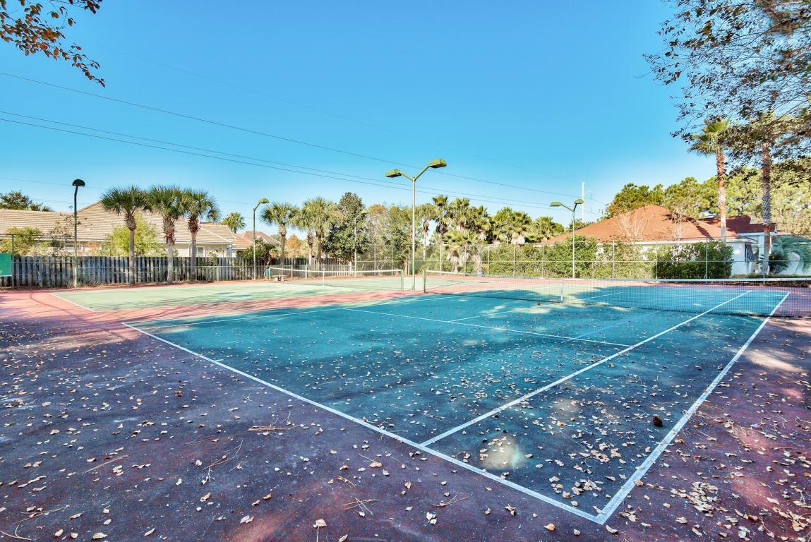 EMERALD LAKES PH 3 - Residential