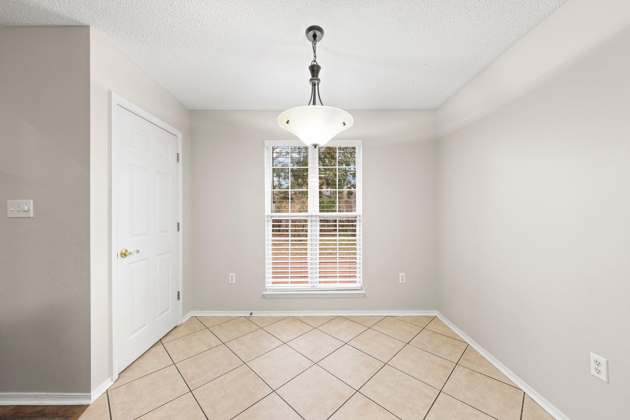 PARKWOOD ESTATES PH 7 - Residential Lease