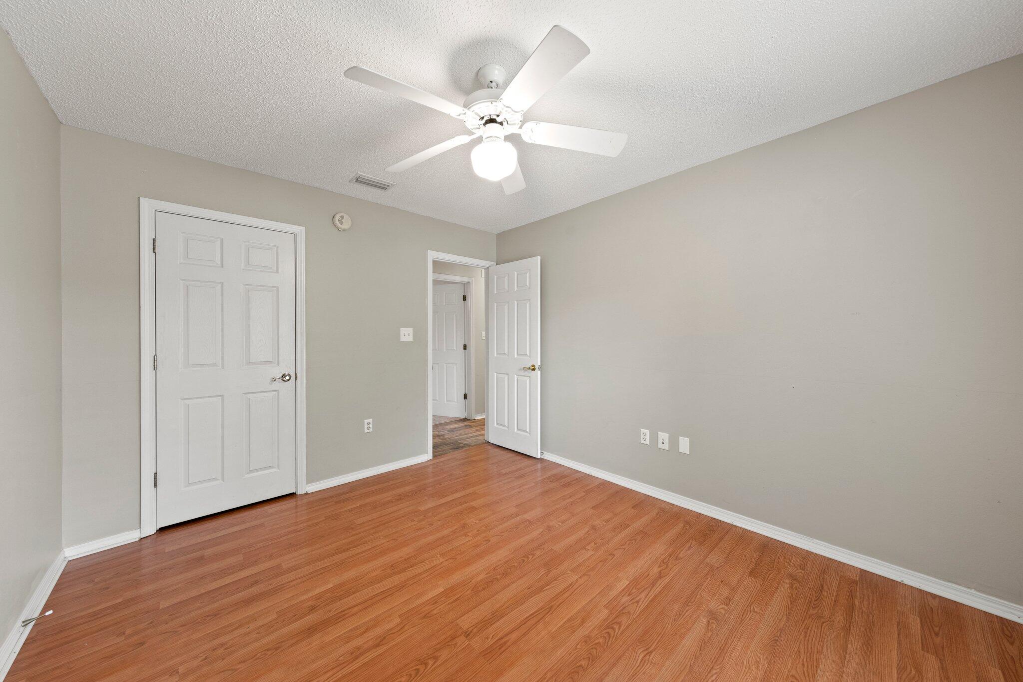 PARKWOOD ESTATES PH 7 - Residential Lease