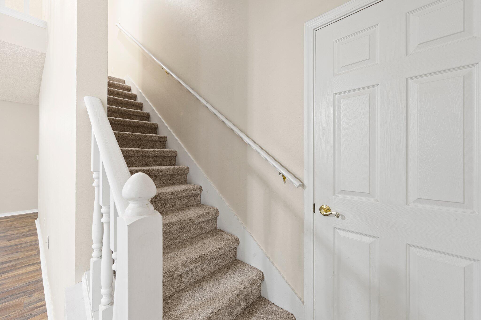 PARKWOOD ESTATES PH 7 - Residential Lease