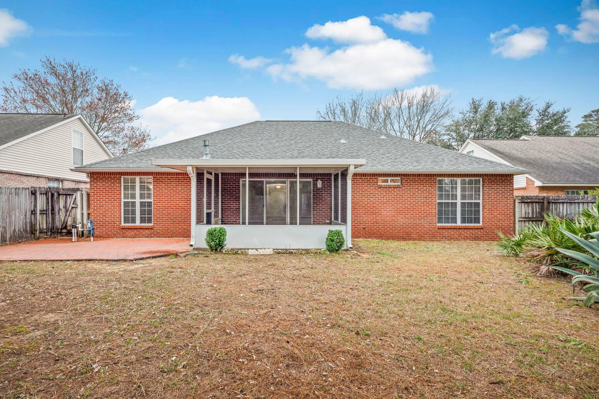 PARKWOOD ESTATES PH 7 - Residential Lease