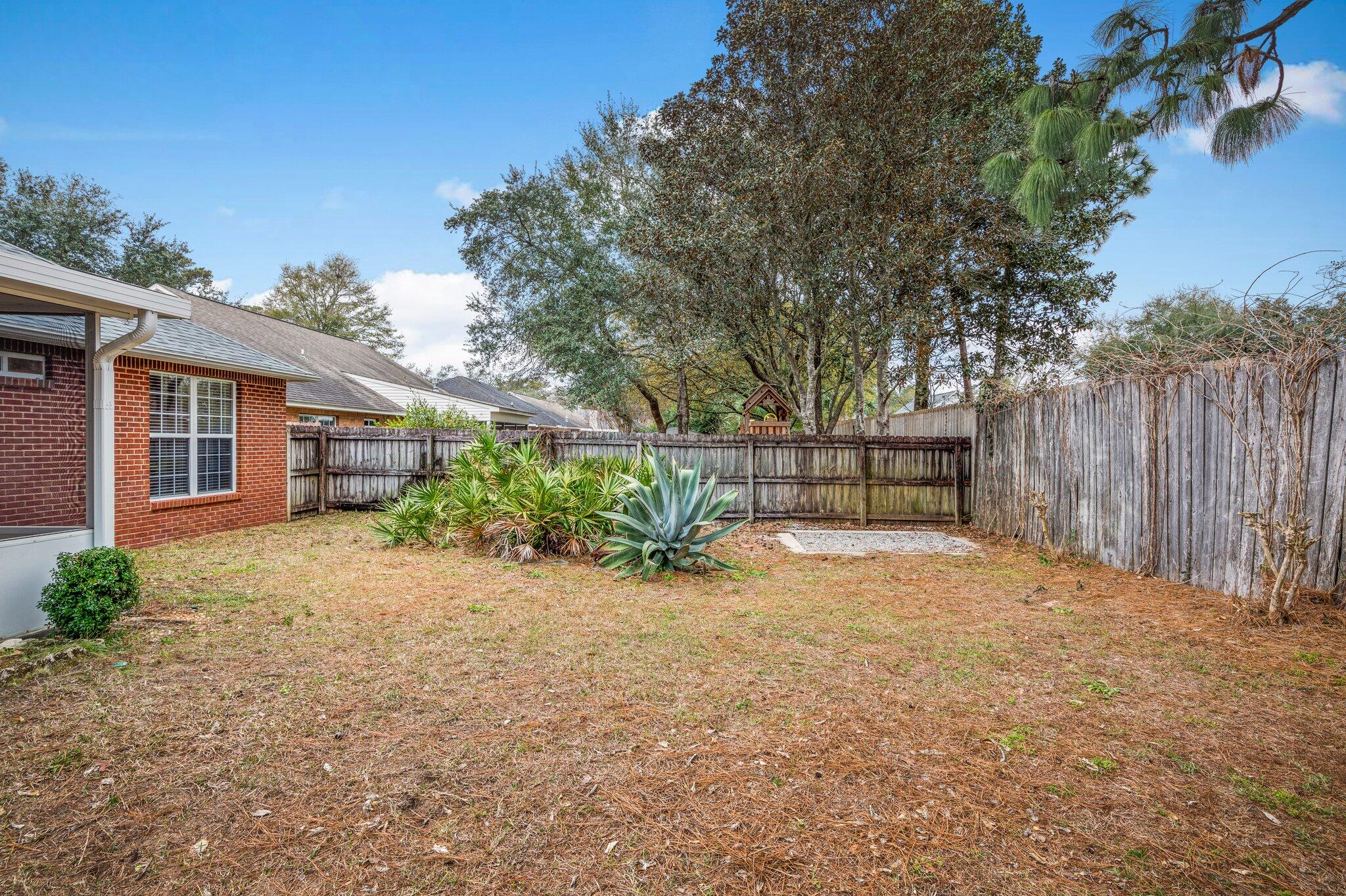 PARKWOOD ESTATES PH 7 - Residential Lease