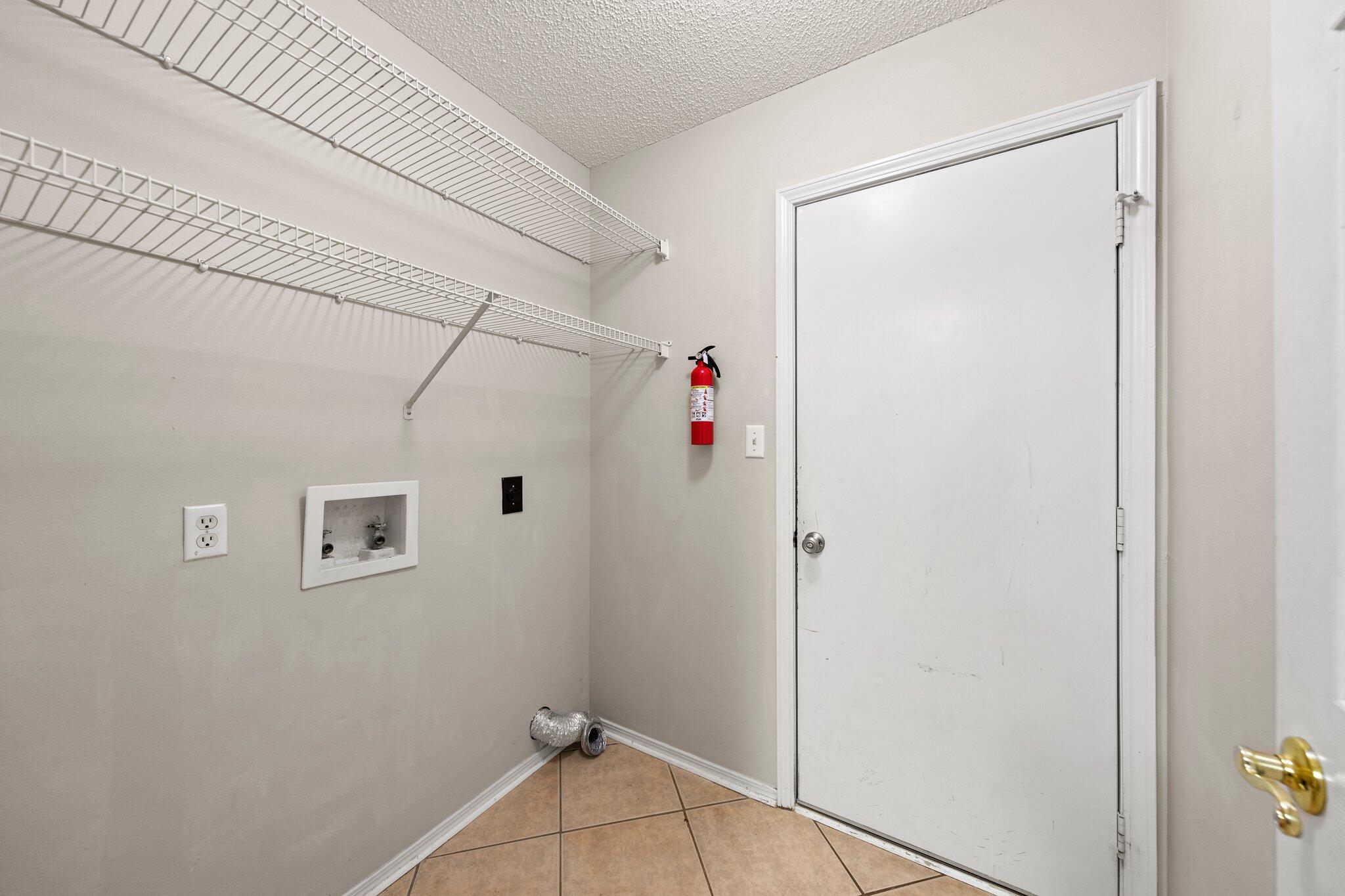 PARKWOOD ESTATES PH 7 - Residential Lease