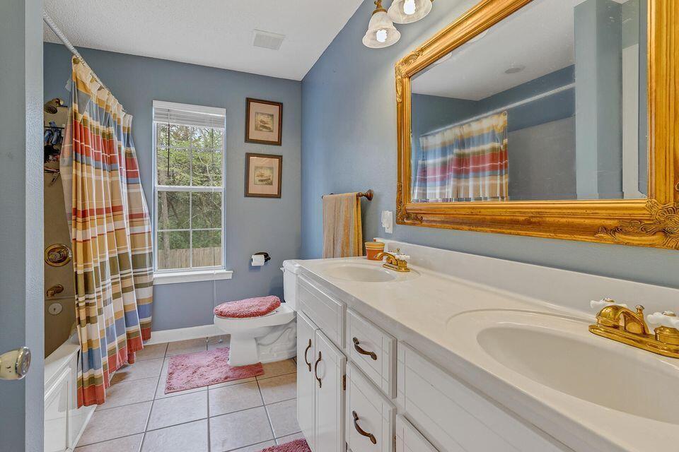 MOORES LANDING - Residential