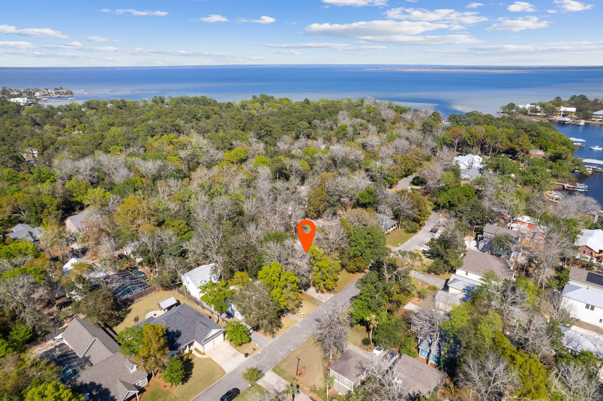 MOORES LANDING - Residential