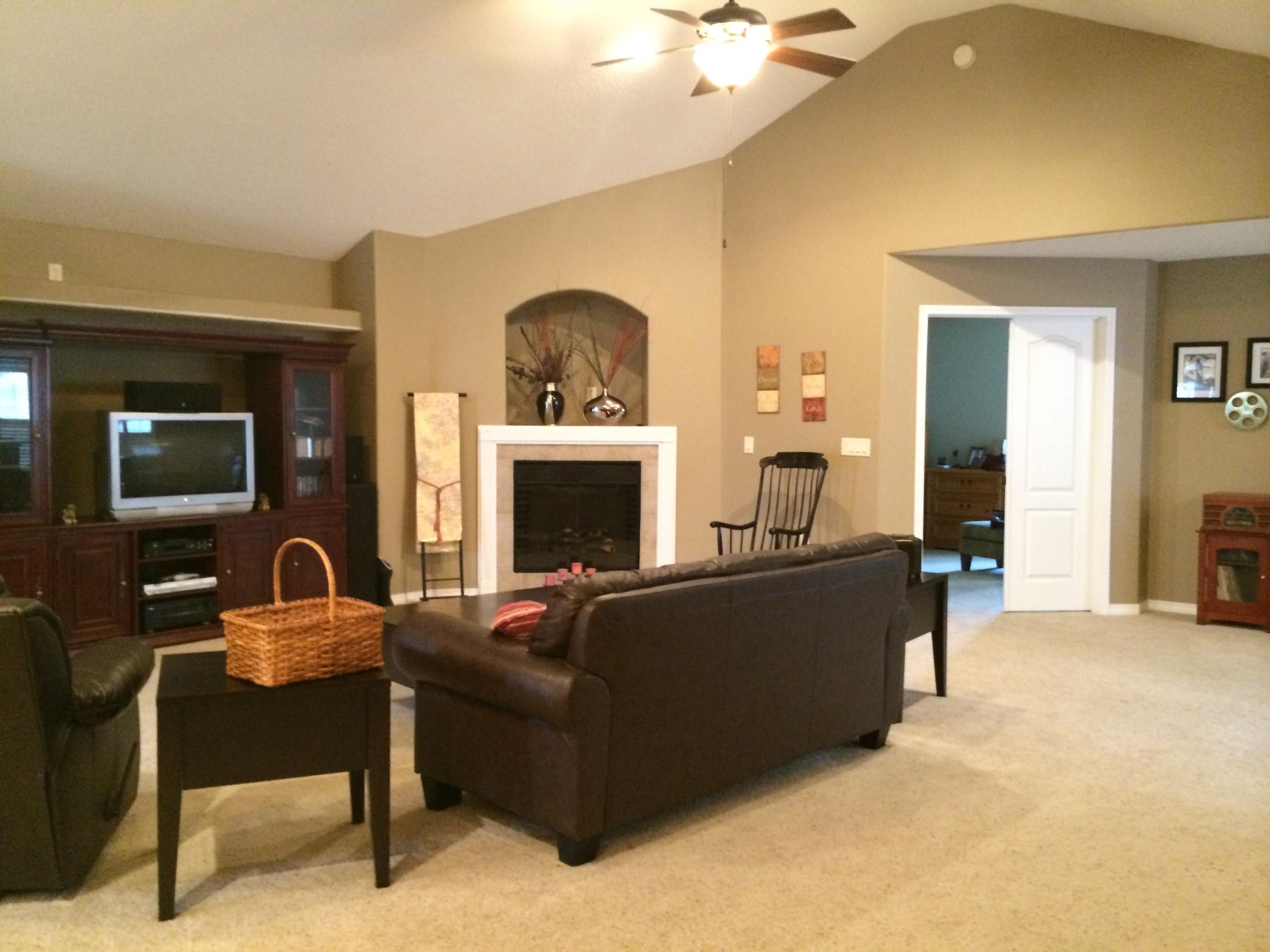 TRAILWOOD ESTATES - Residential