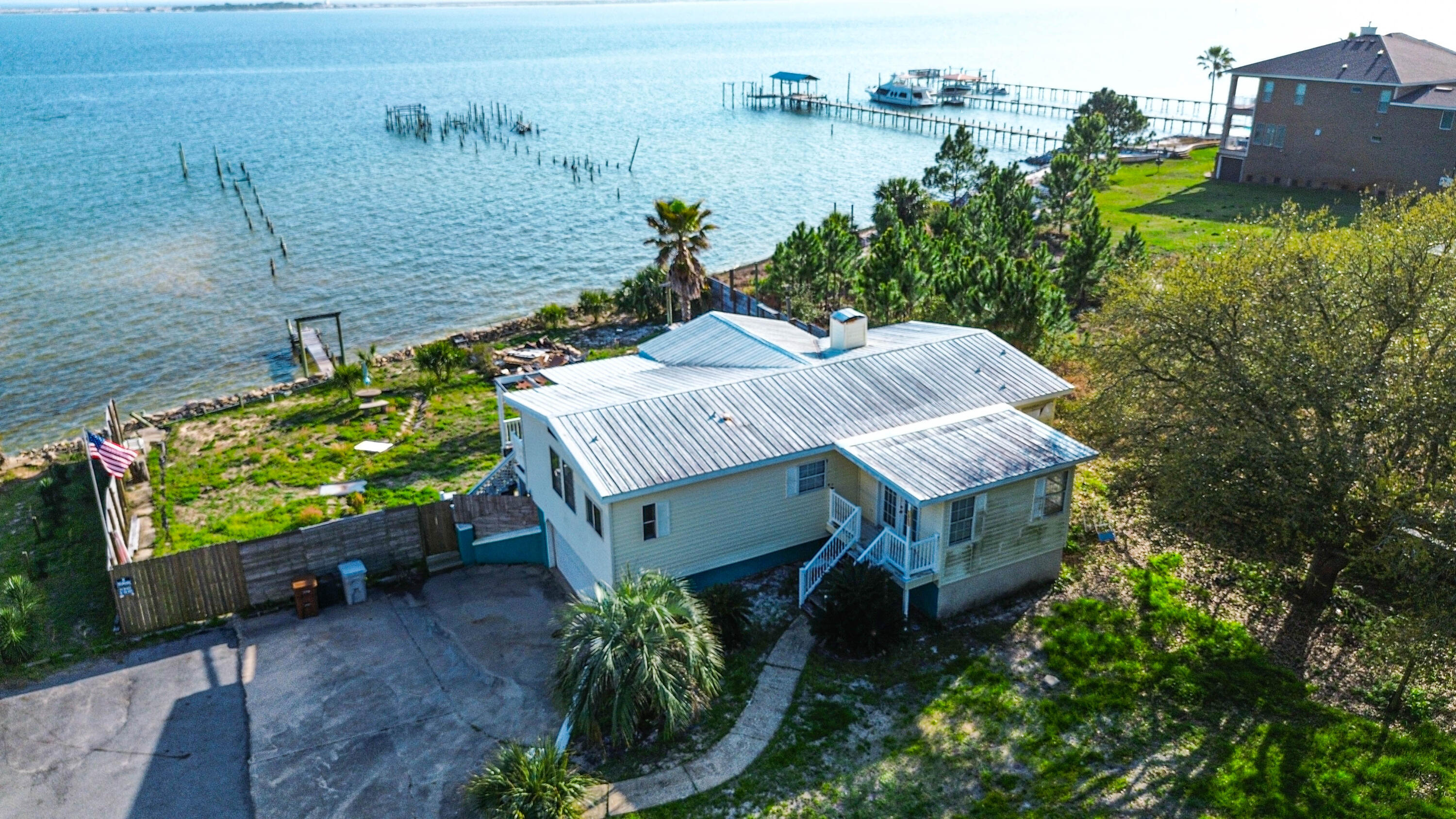 Sound Side Manor - Land