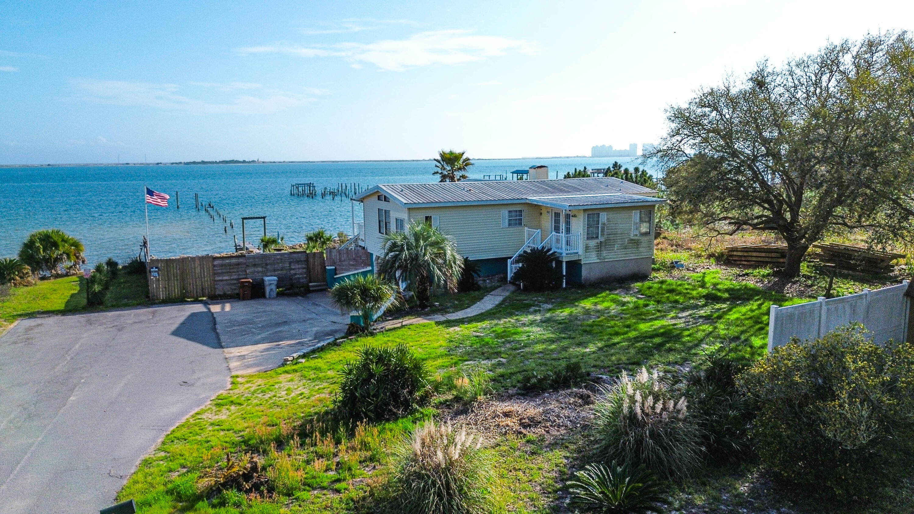 Sound Side Manor - Land