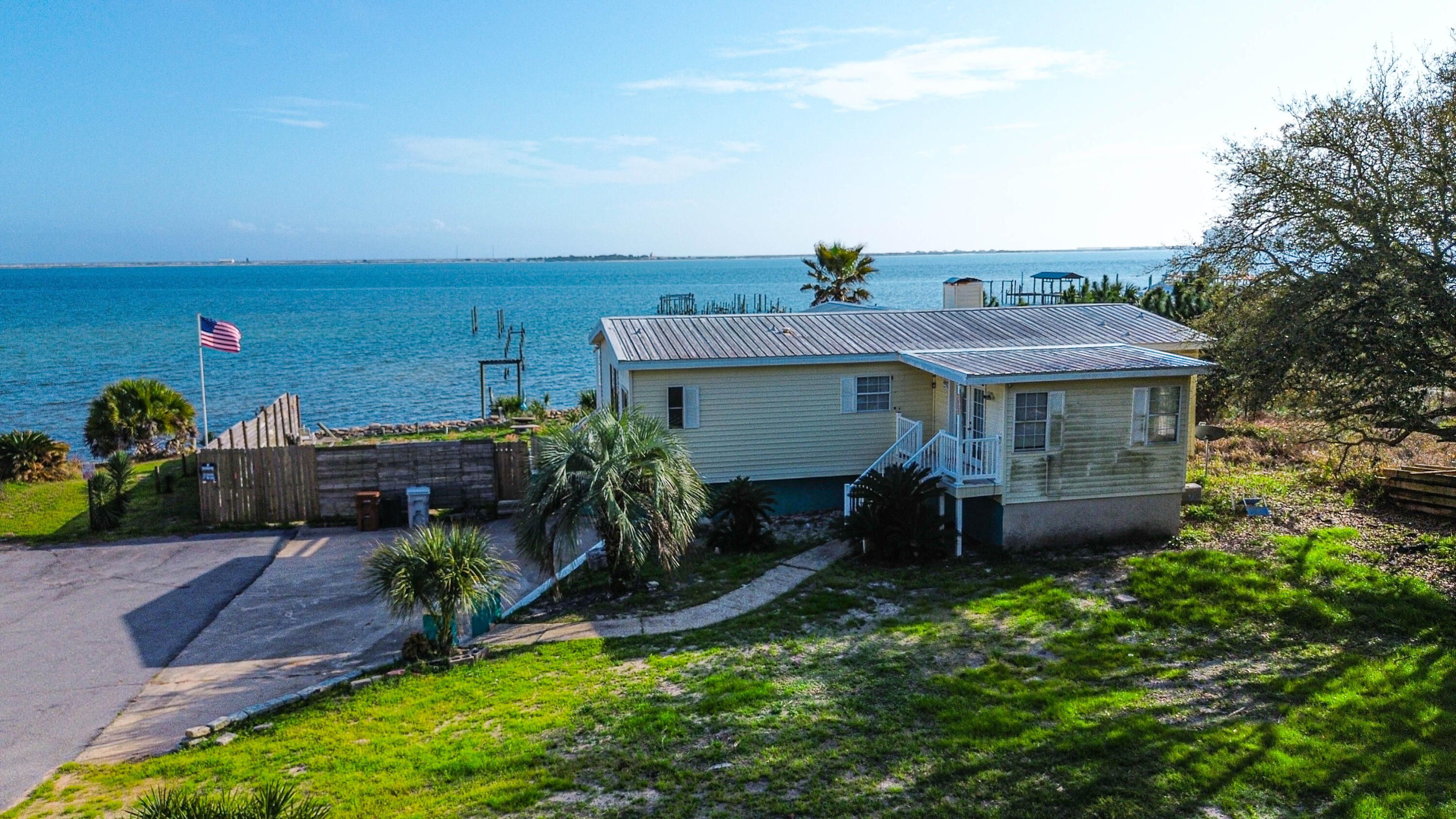 Sound Side Manor - Land