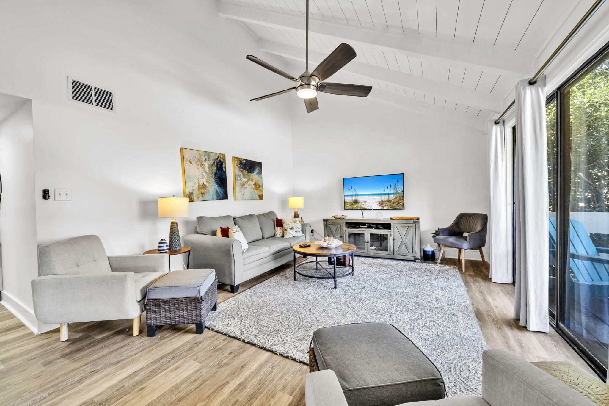 SEASCAPE CONDO GARDEN VILLA - Residential