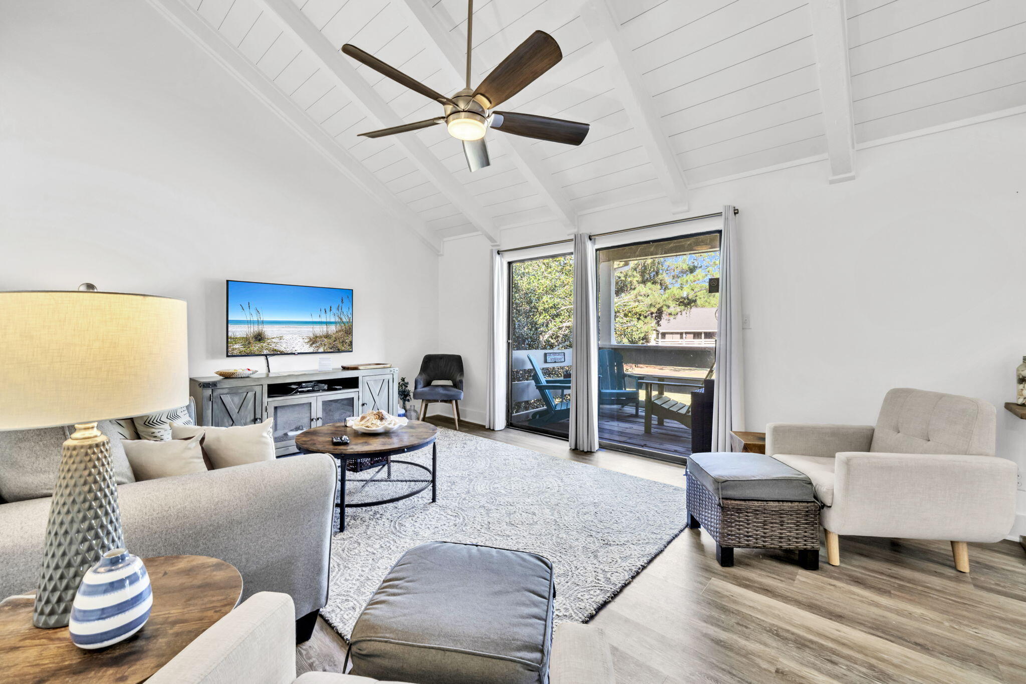 SEASCAPE CONDO GARDEN VILLA - Residential