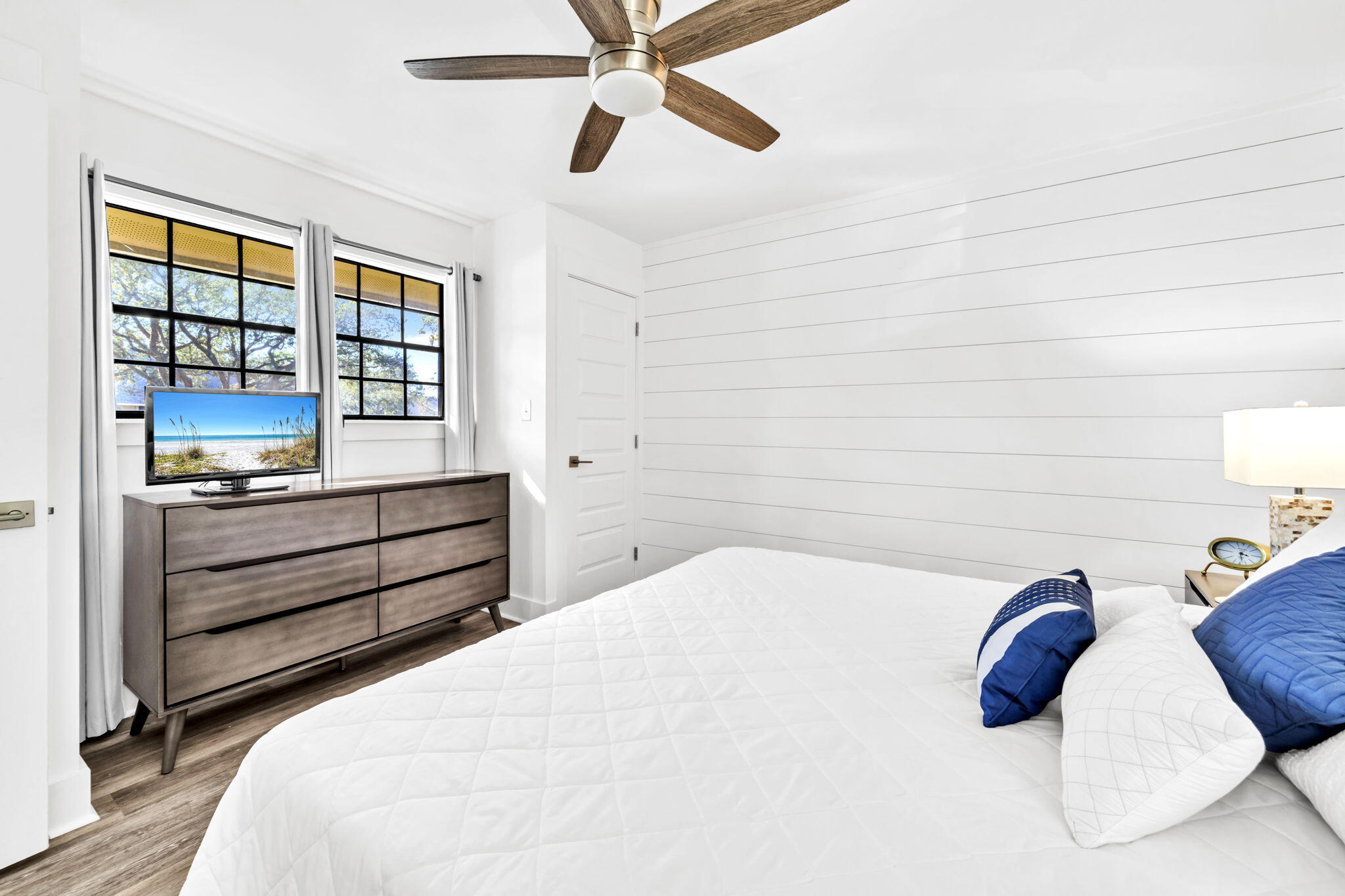 SEASCAPE CONDO GARDEN VILLA - Residential