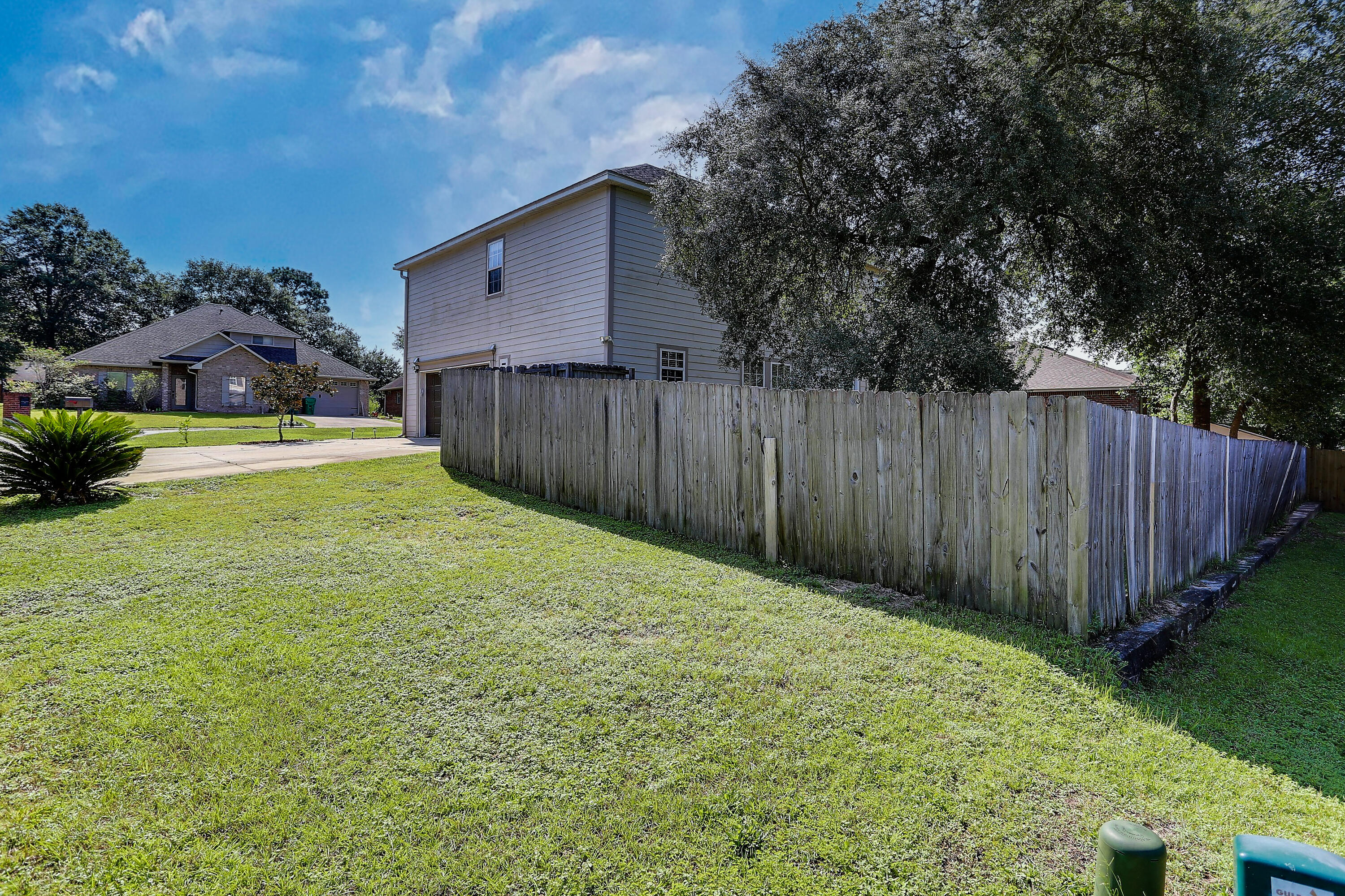 DUGGAN POND ESTATES - Residential
