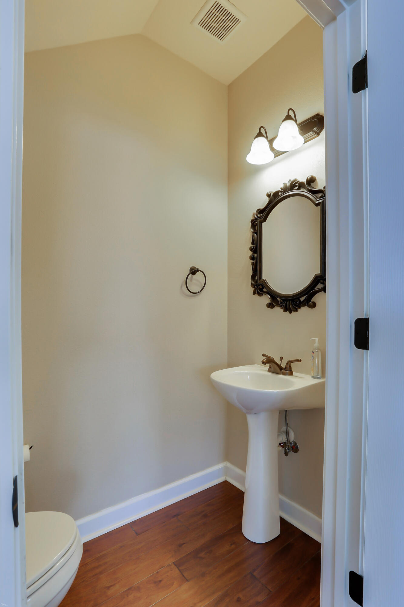 DUGGAN POND ESTATES - Residential