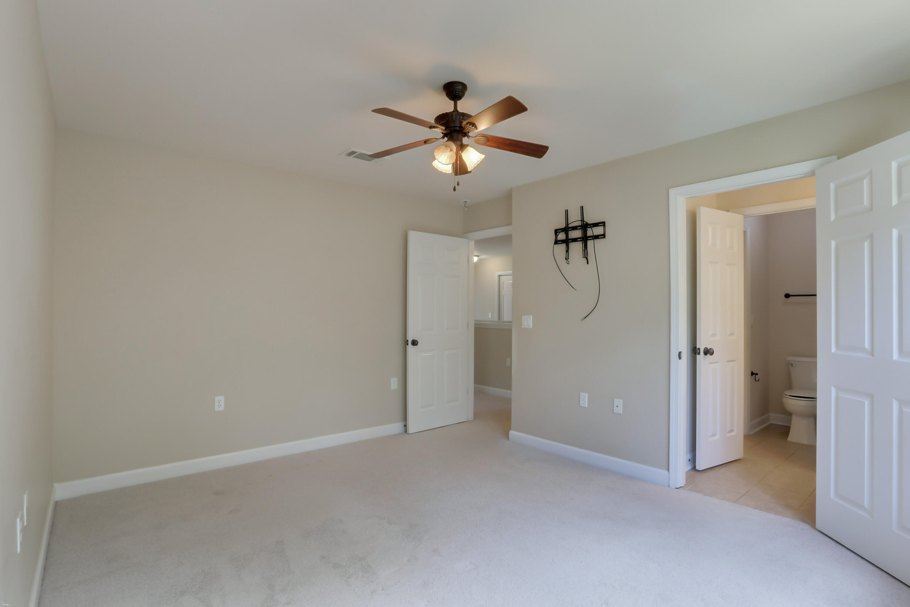 DUGGAN POND ESTATES - Residential