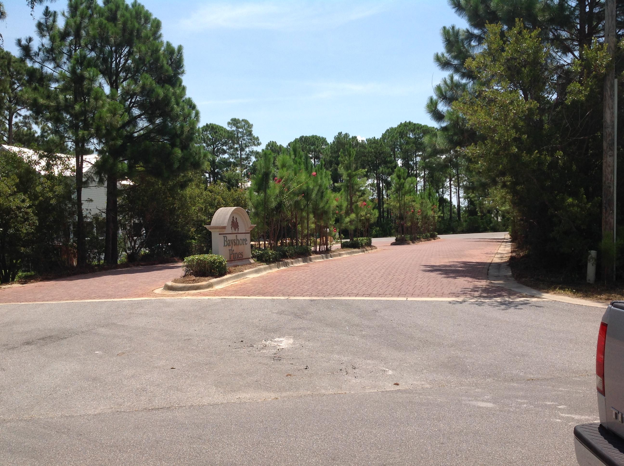 Bayshore Pines - Residential