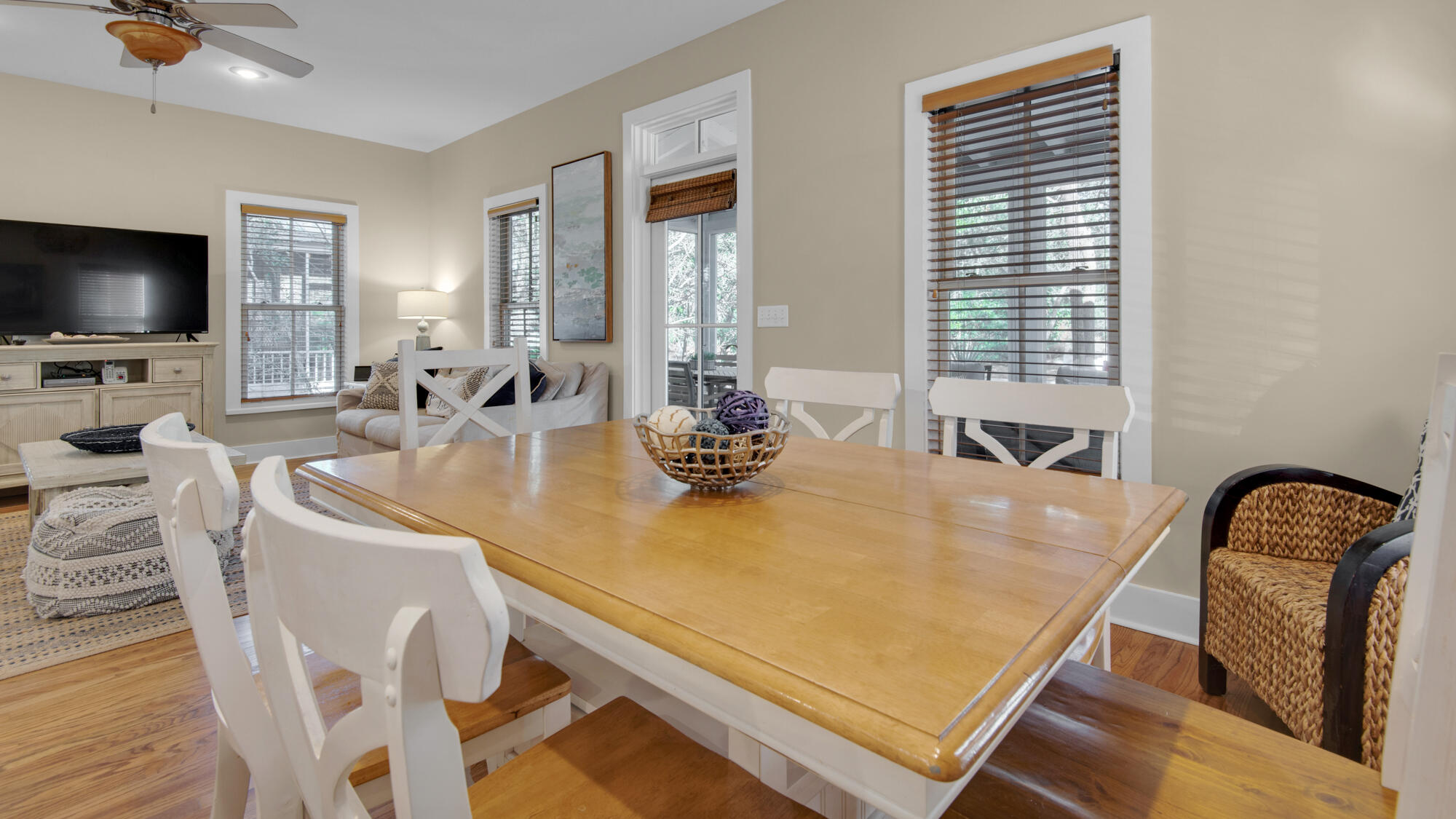 MAGNOLIA COTTAGES - Residential