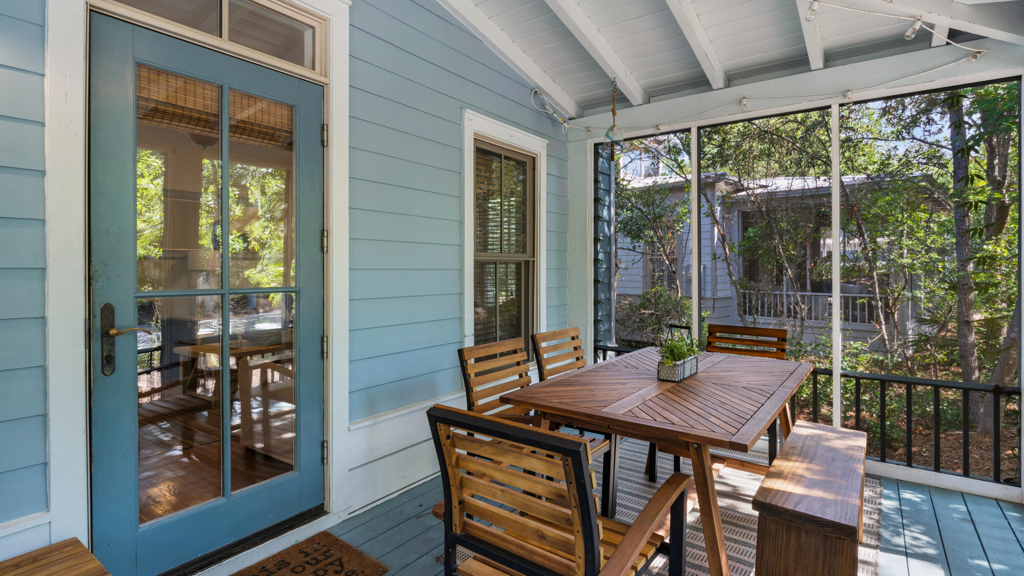 MAGNOLIA COTTAGES - Residential
