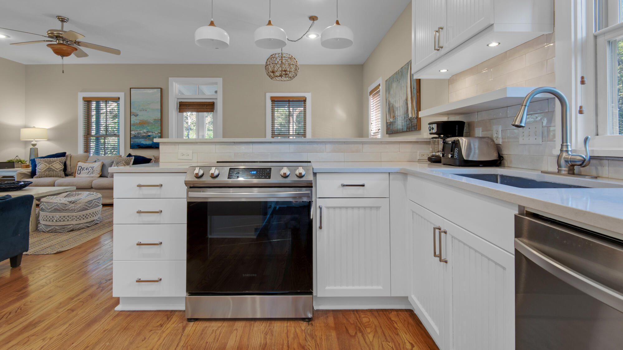 MAGNOLIA COTTAGES - Residential
