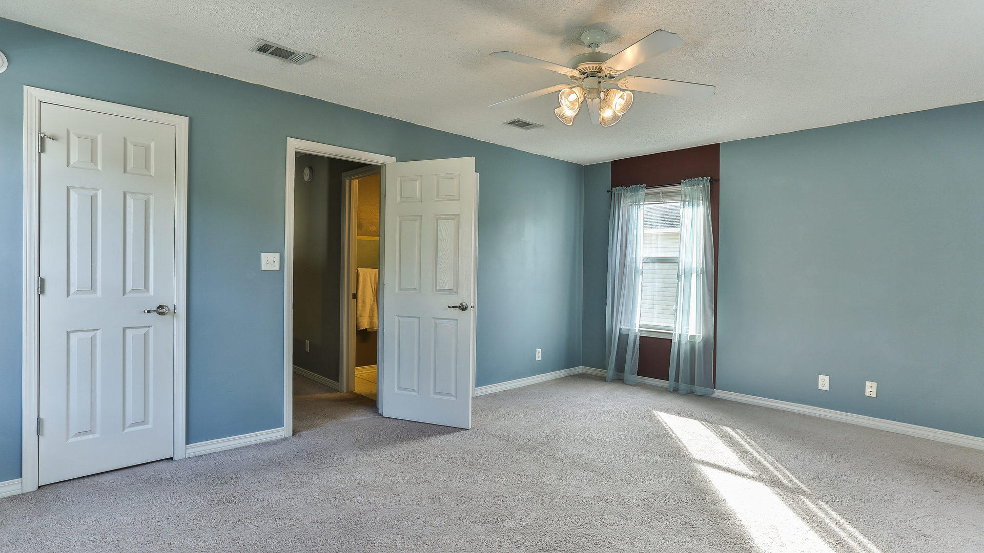 ENCHANTED ESTATES - Residential