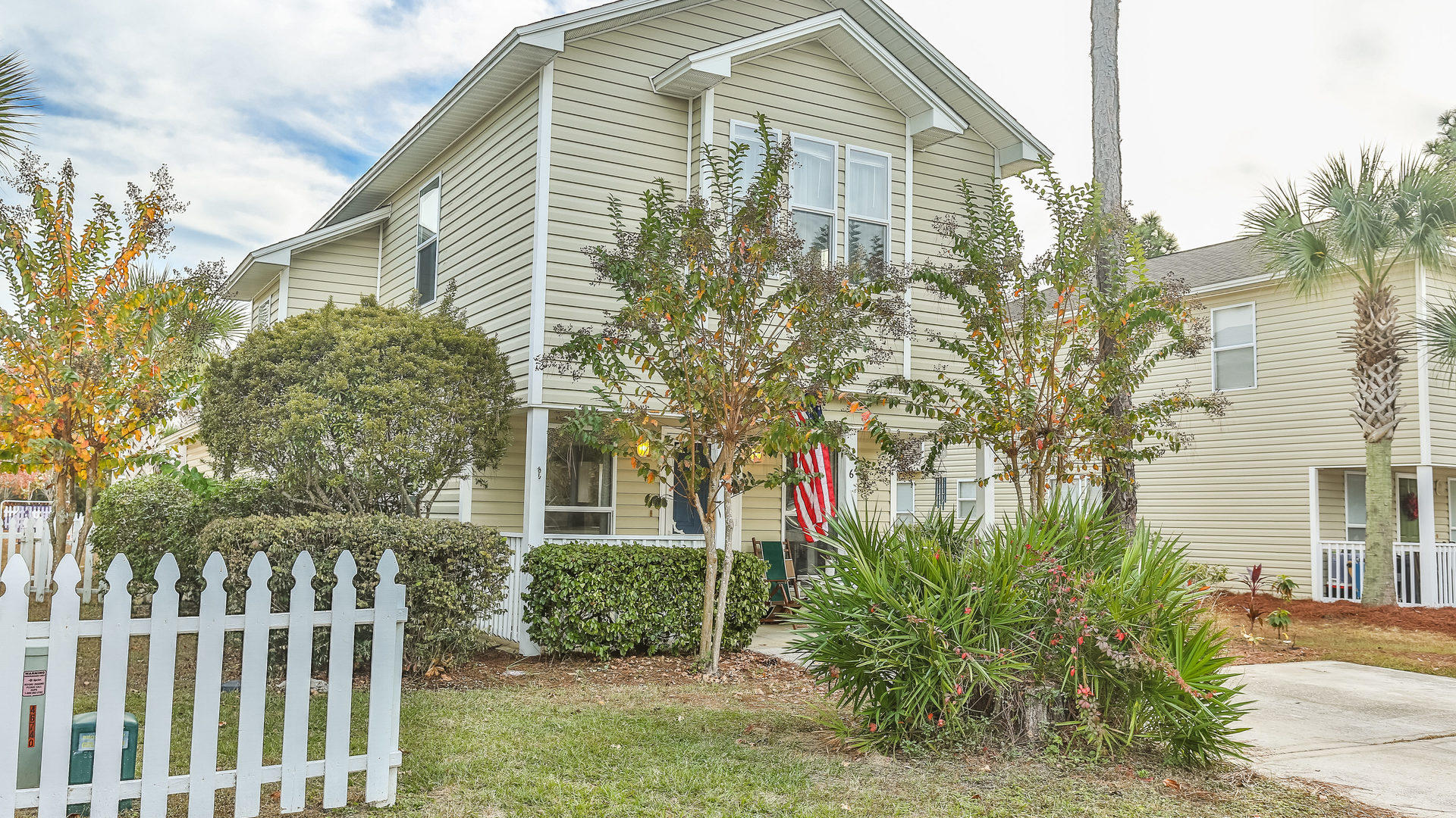 ENCHANTED ESTATES - Residential