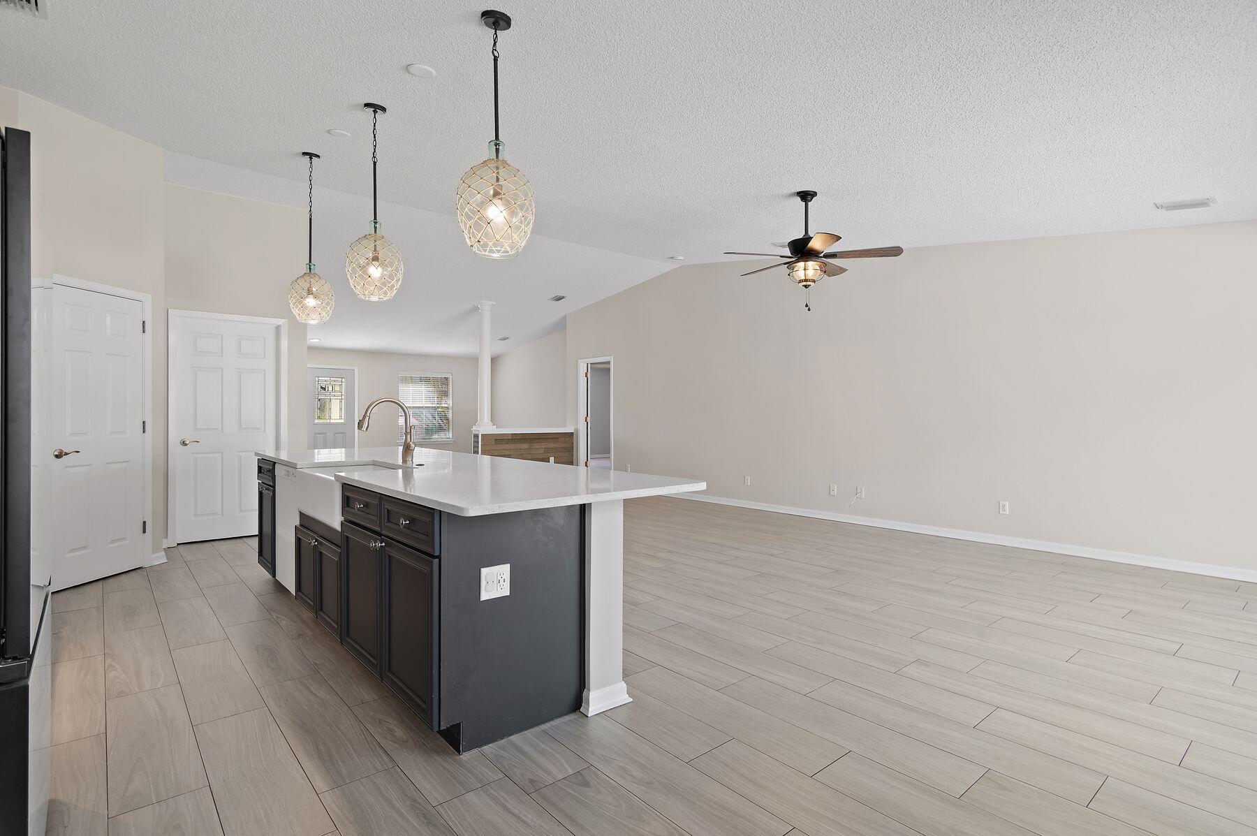 EMERALD LAKES PH 2 - Residential