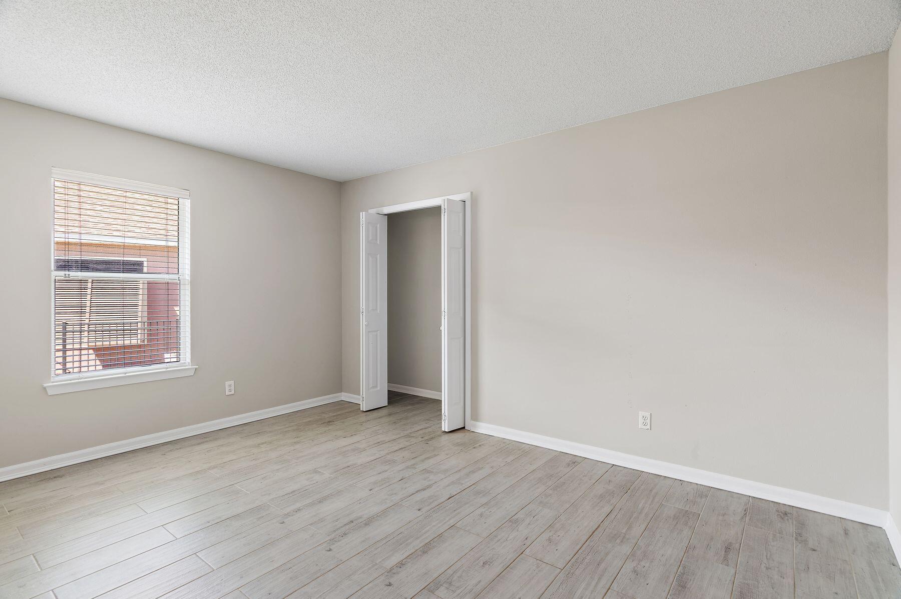 EMERALD LAKES PH 2 - Residential