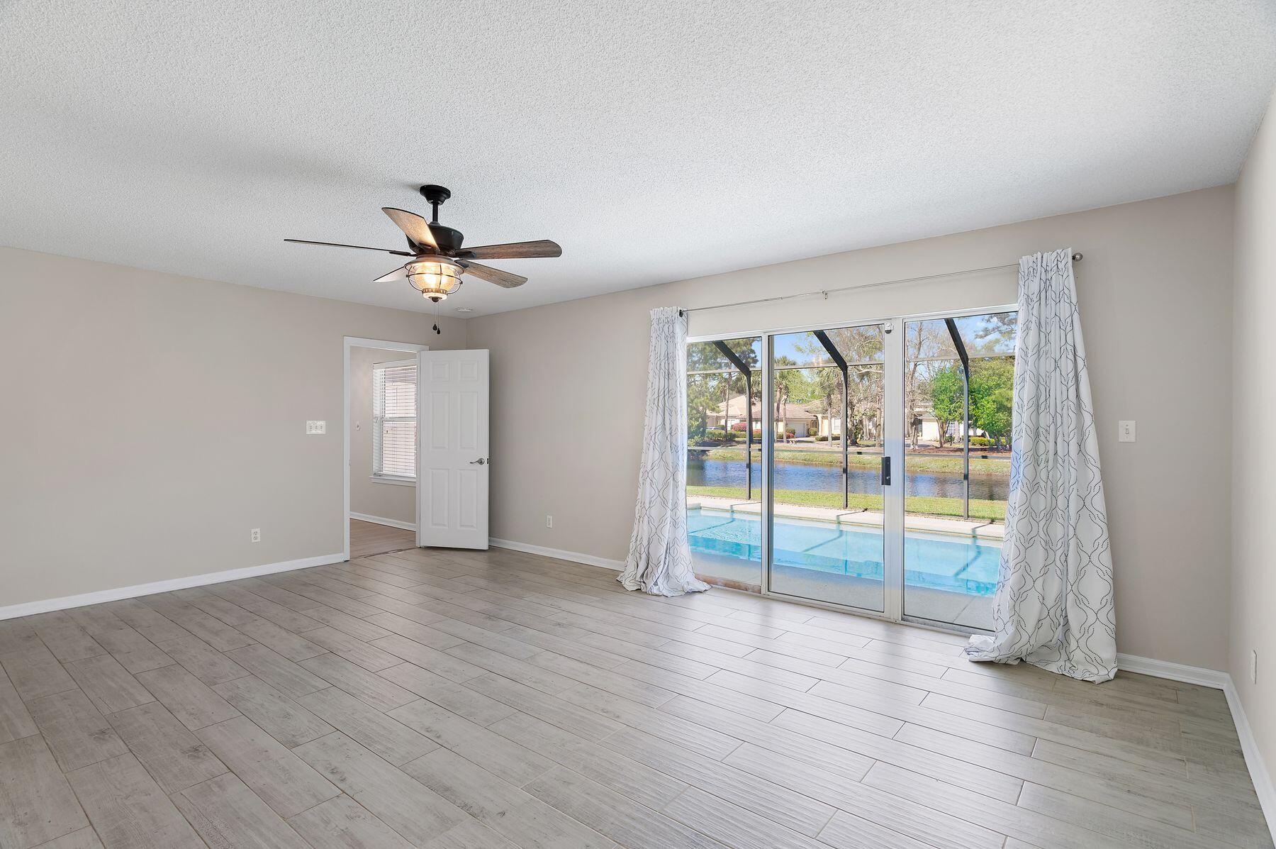 EMERALD LAKES PH 2 - Residential