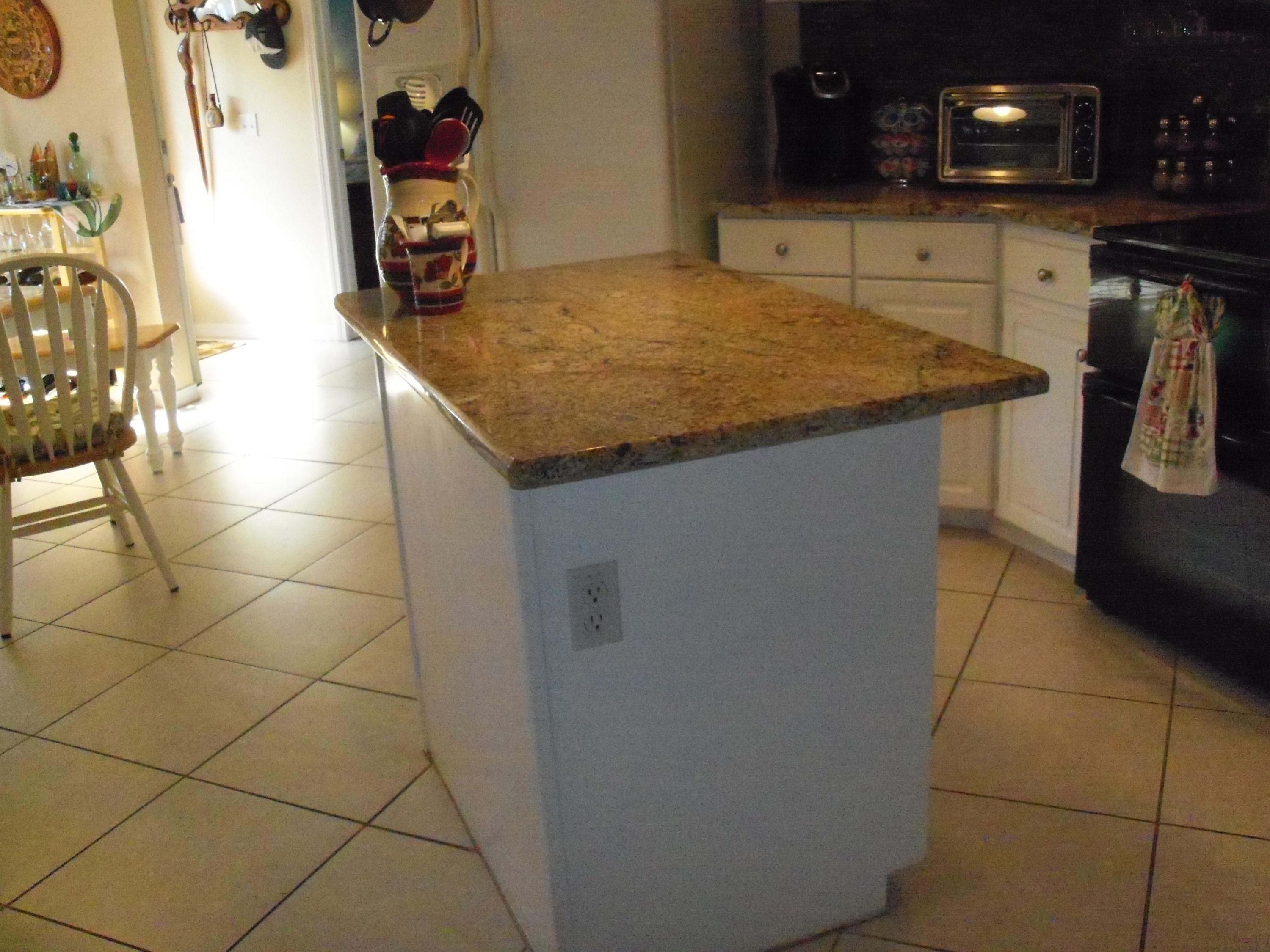 Foxwood Addition S/D lot 5 Blk B - Residential